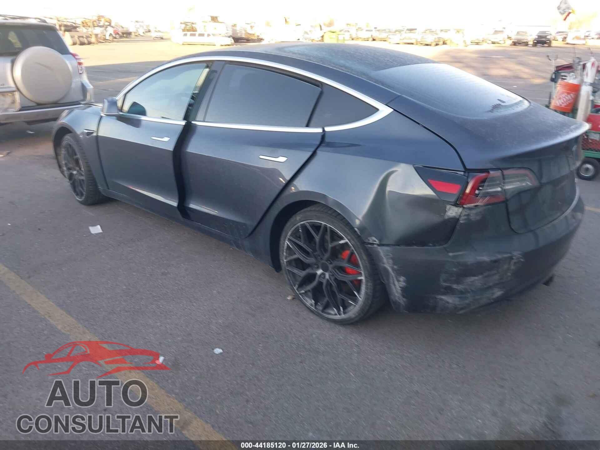 TESLA MODEL 3 2018 - 5YJ3E1EB4JF106128