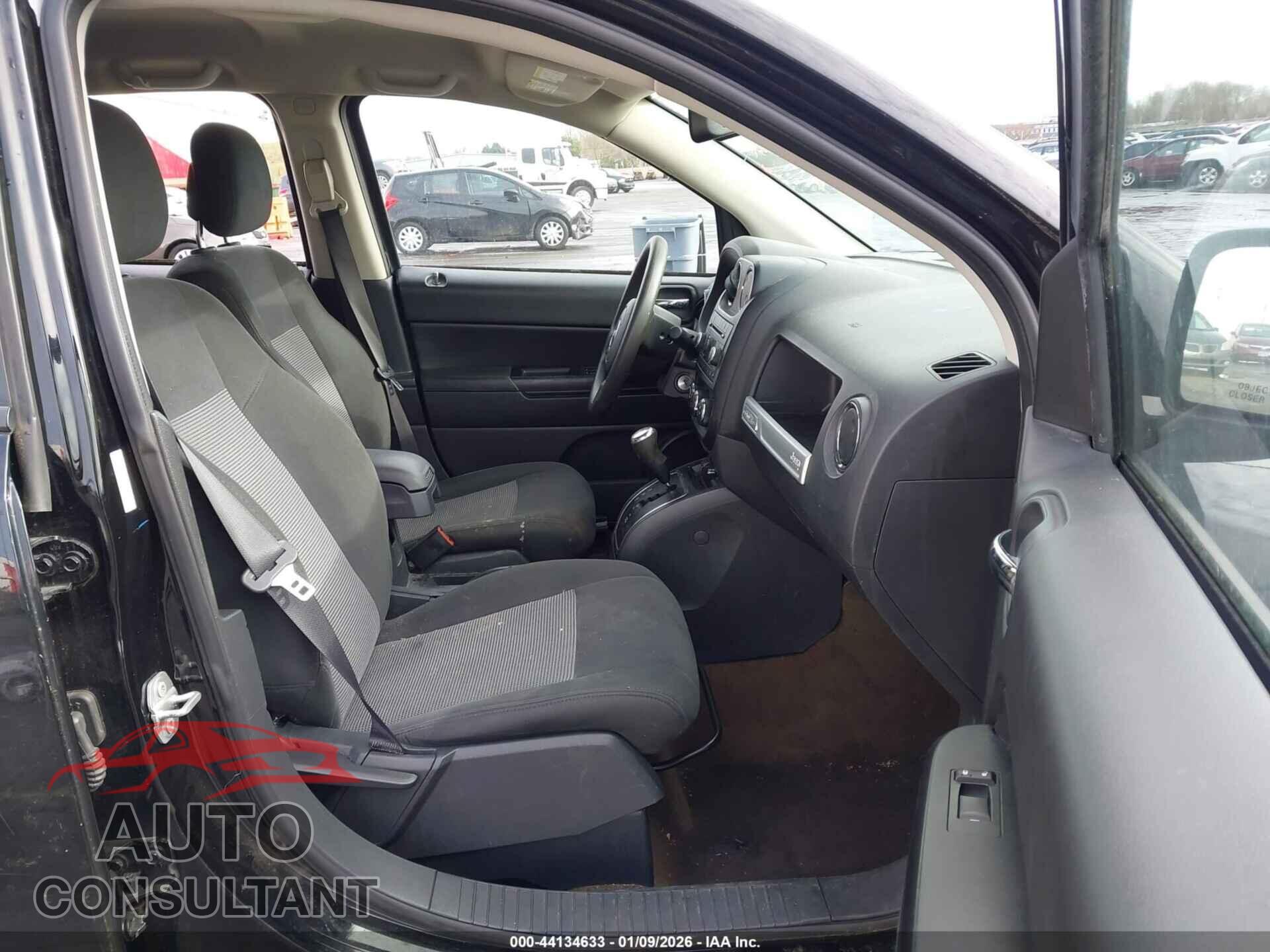 JEEP COMPASS 2017 - 1C4NJCBA0HD124154