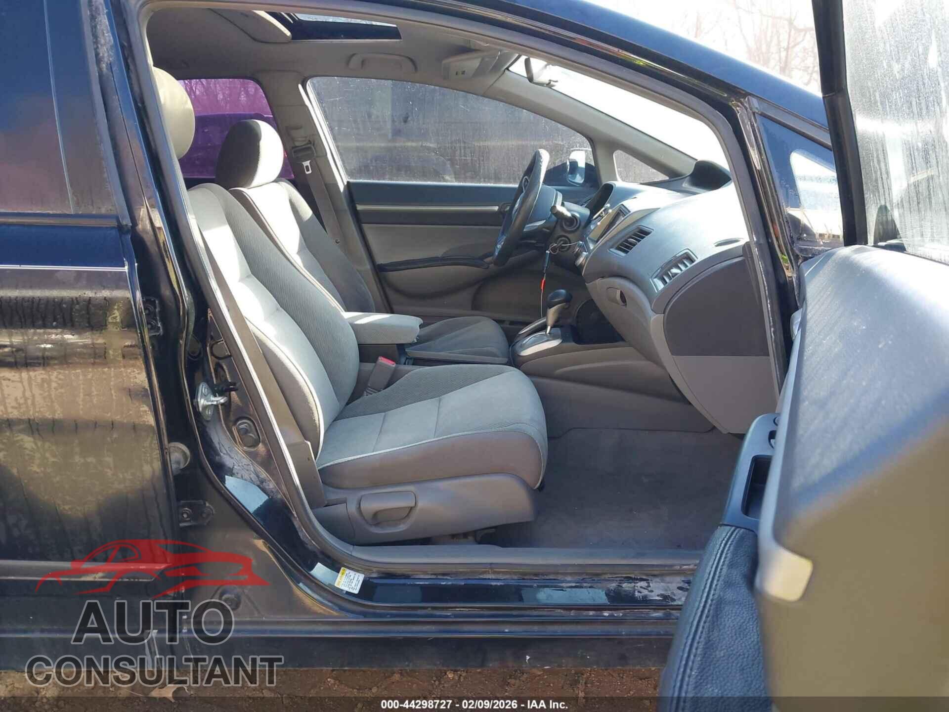 HONDA CIVIC 2010 - 19XFA1F84AE043050