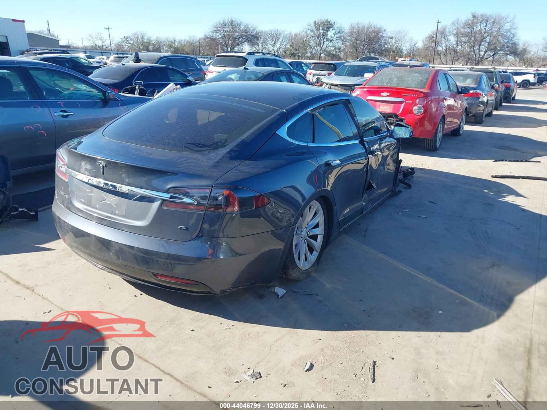 TESLA MODEL S 2017 - 5YJSA1E11HF233797