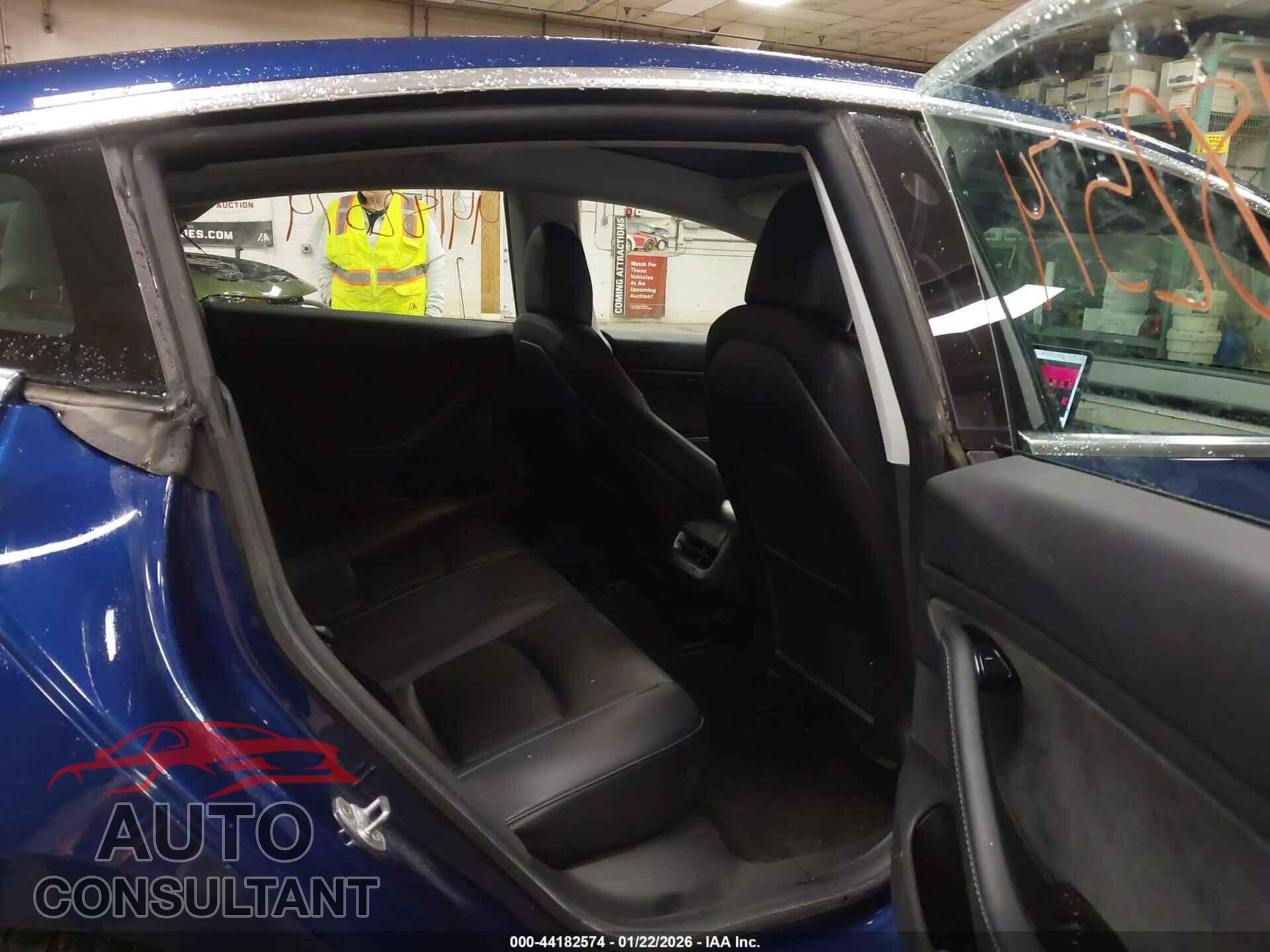 TESLA MODEL 3 2019 - 5YJ3E1EA4KF317760