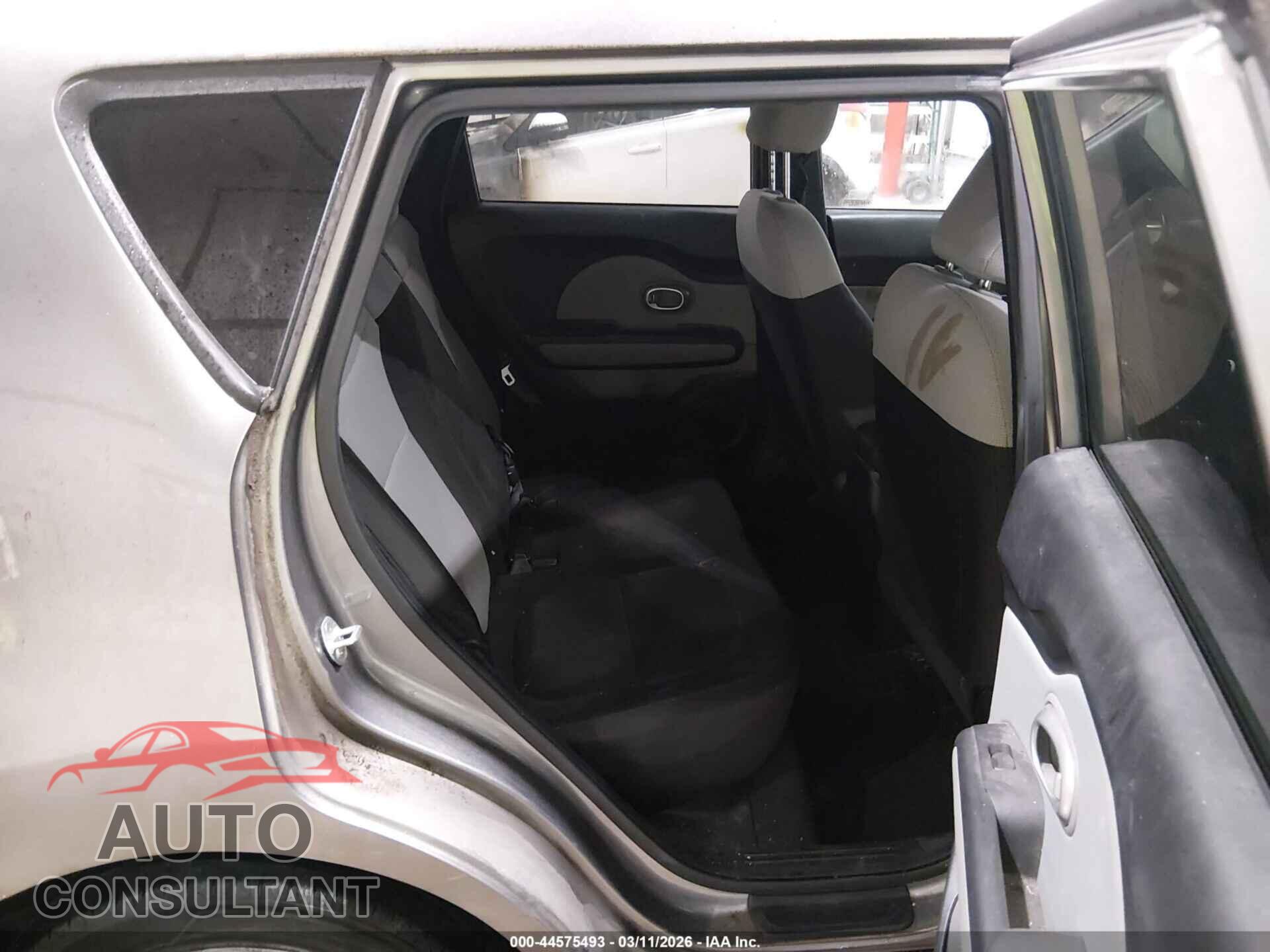 KIA SOUL 2016 - KNDJN2A24G7399322
