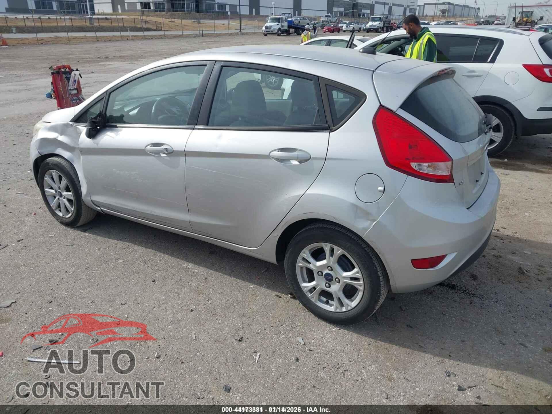 FORD FIESTA 2012 - 3FADP4EJ8CM216367