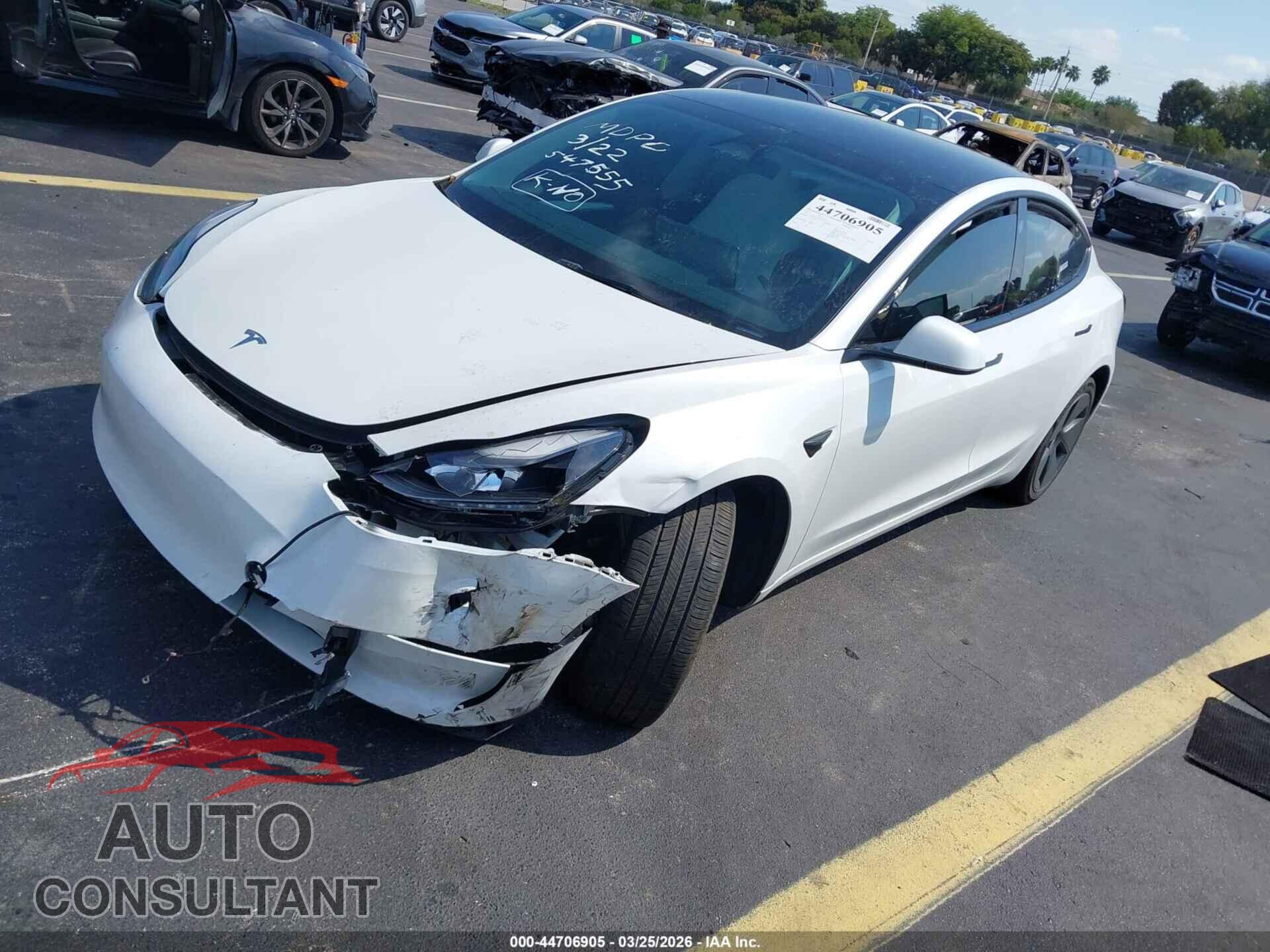 TESLA MODEL 3 2023 - 5YJ3E1EA3PF547555