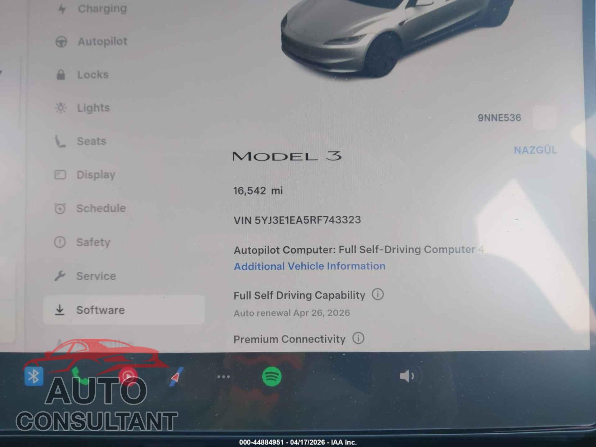 TESLA MODEL 3 2024 - 5YJ3E1EA5RF743323