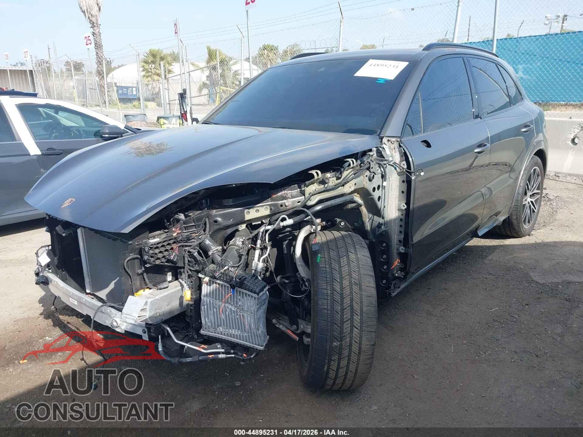 PORSCHE CAYENNE 2025 - WP1AA2AY3SDA02644