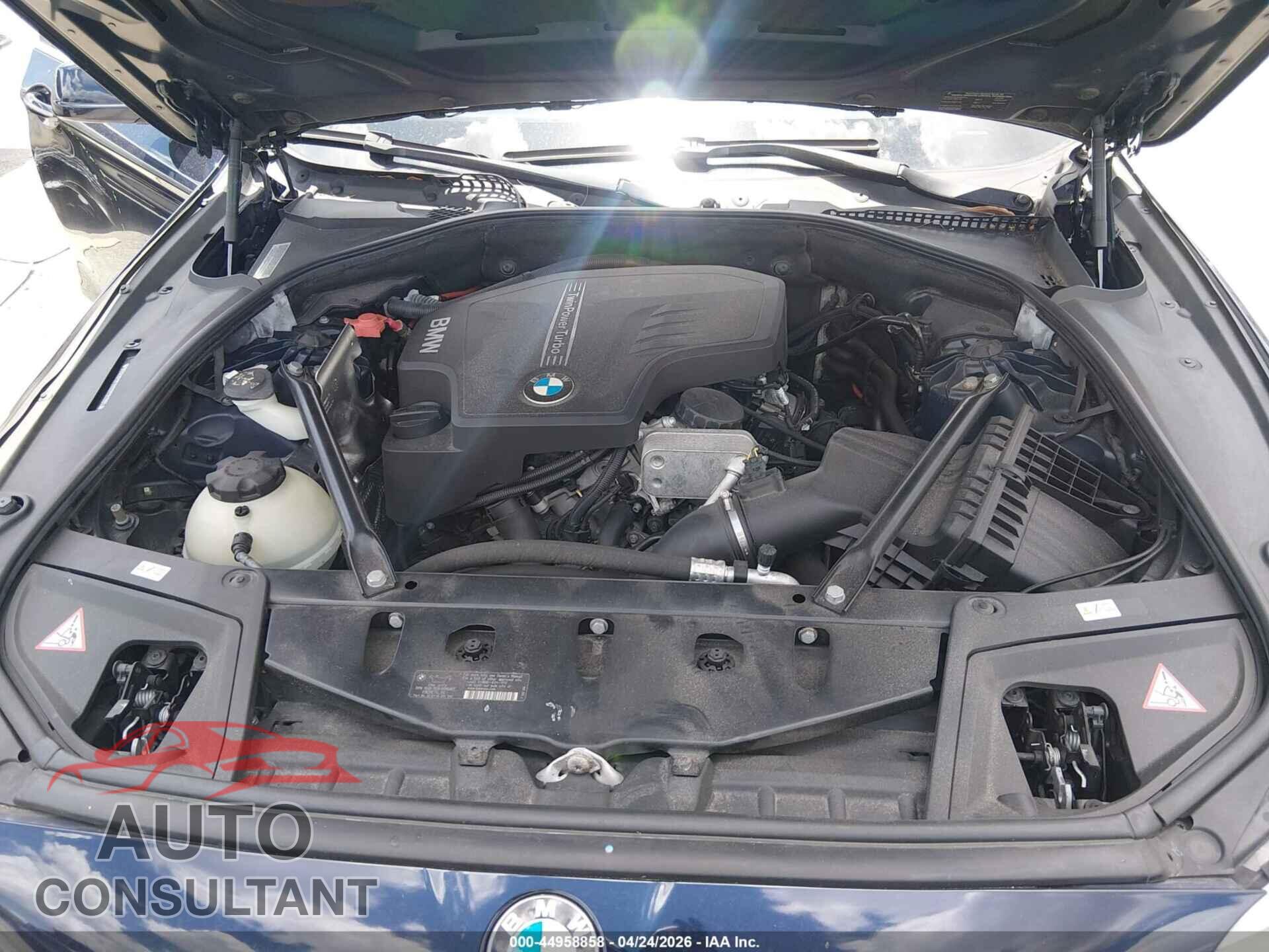 BMW 528I 2013 - WBAXG5C51DDY34594