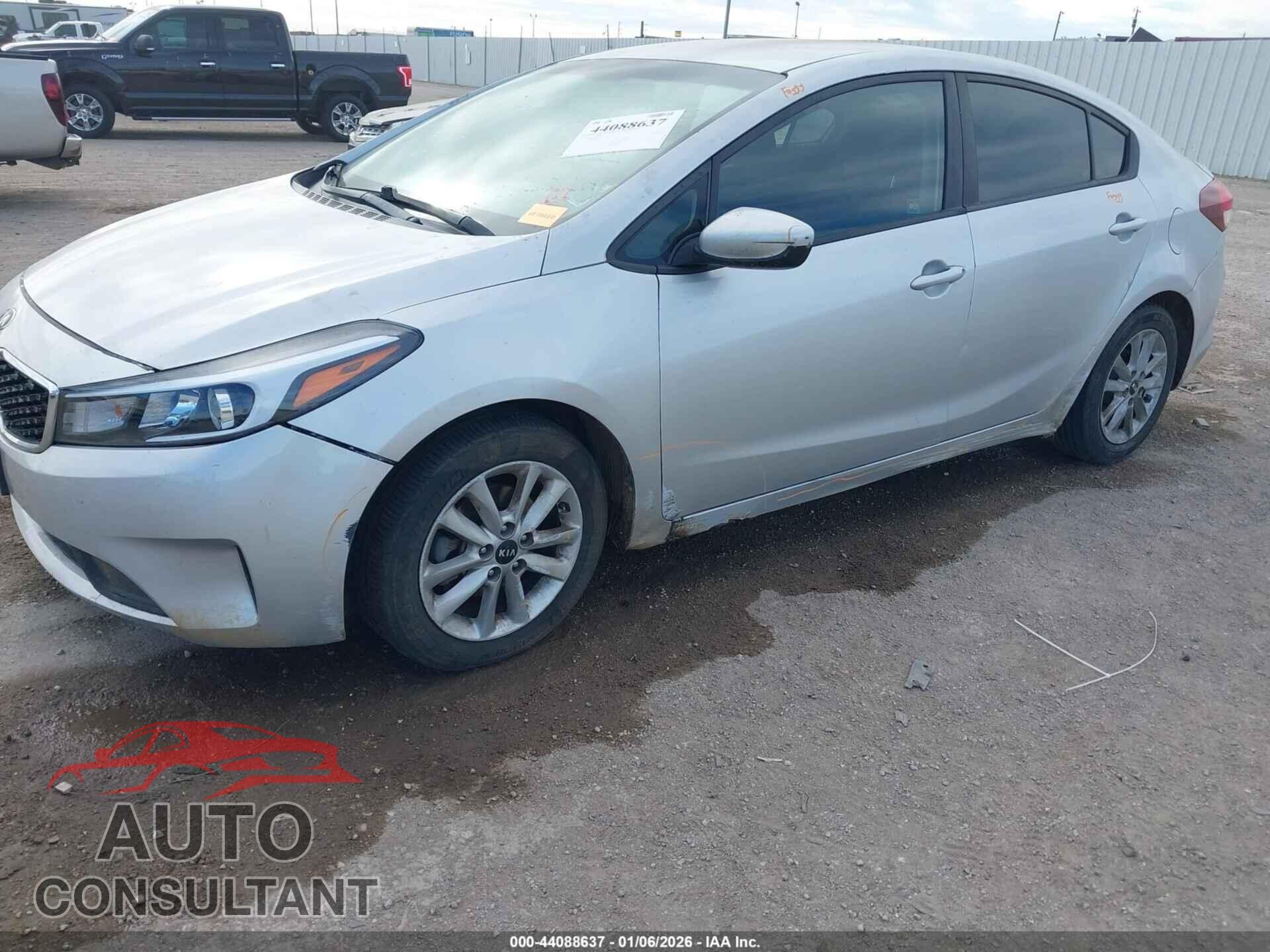 KIA FORTE 2017 - 3KPFL4A75HE024043