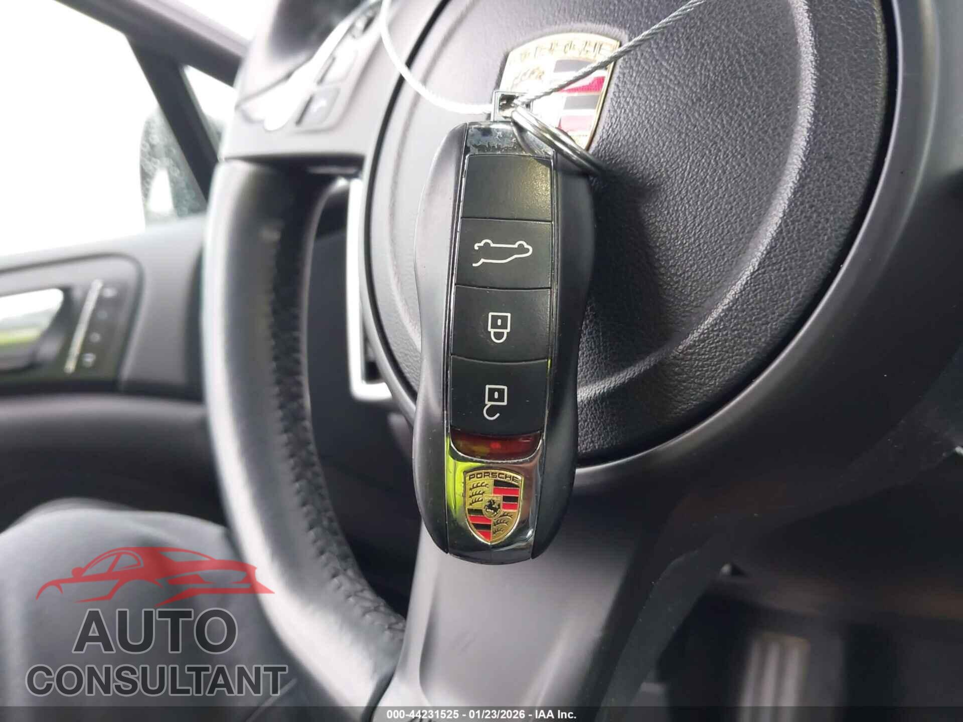 PORSCHE CAYENNE 2013 - WP1AF2A2XDLA34688