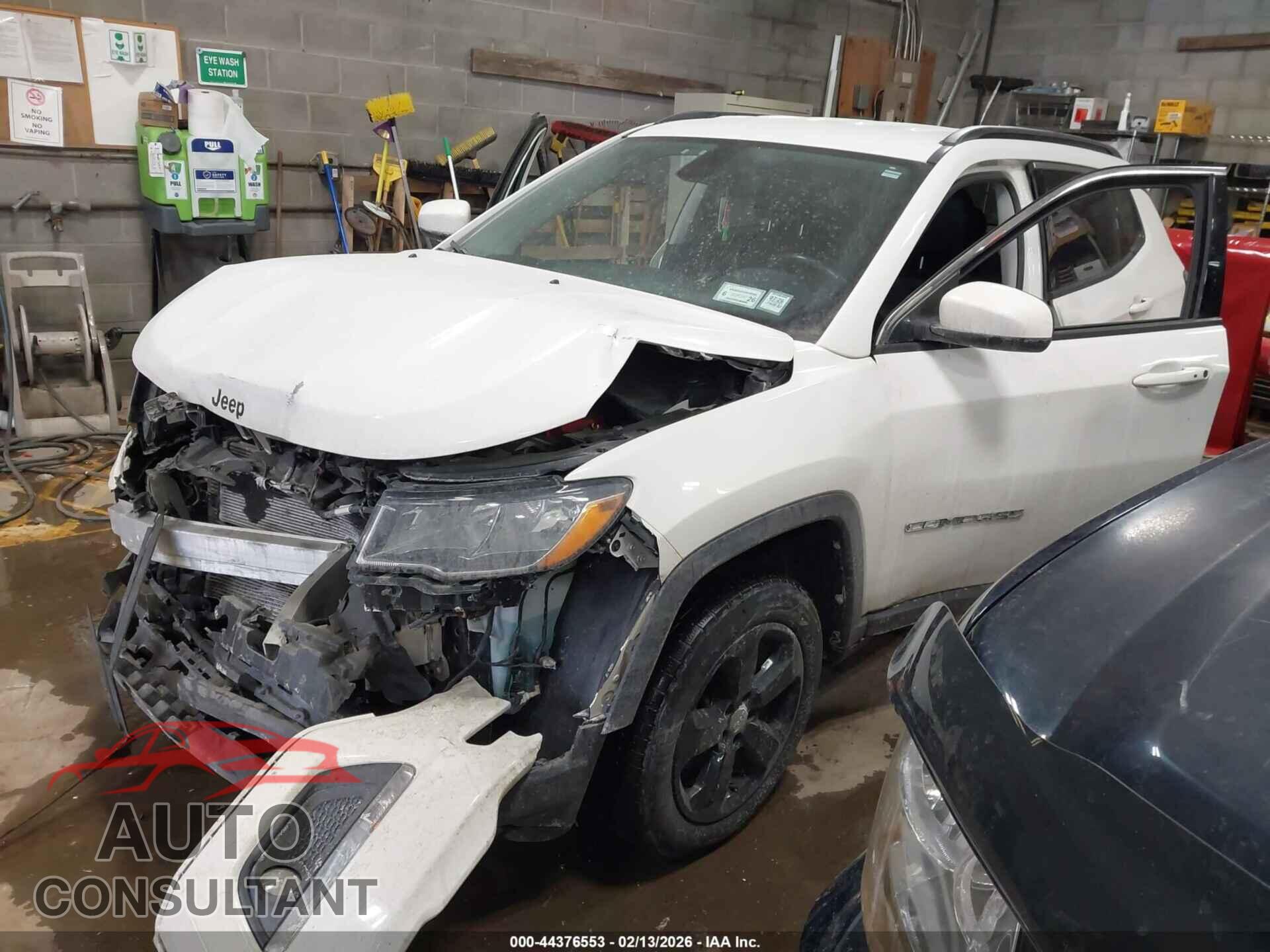 JEEP COMPASS 2020 - 3C4NJDBB6LT100538