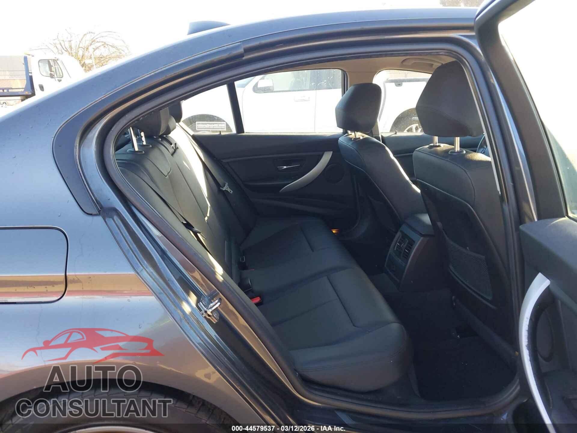 BMW 328I 2012 - WBA3C1C53CF432484