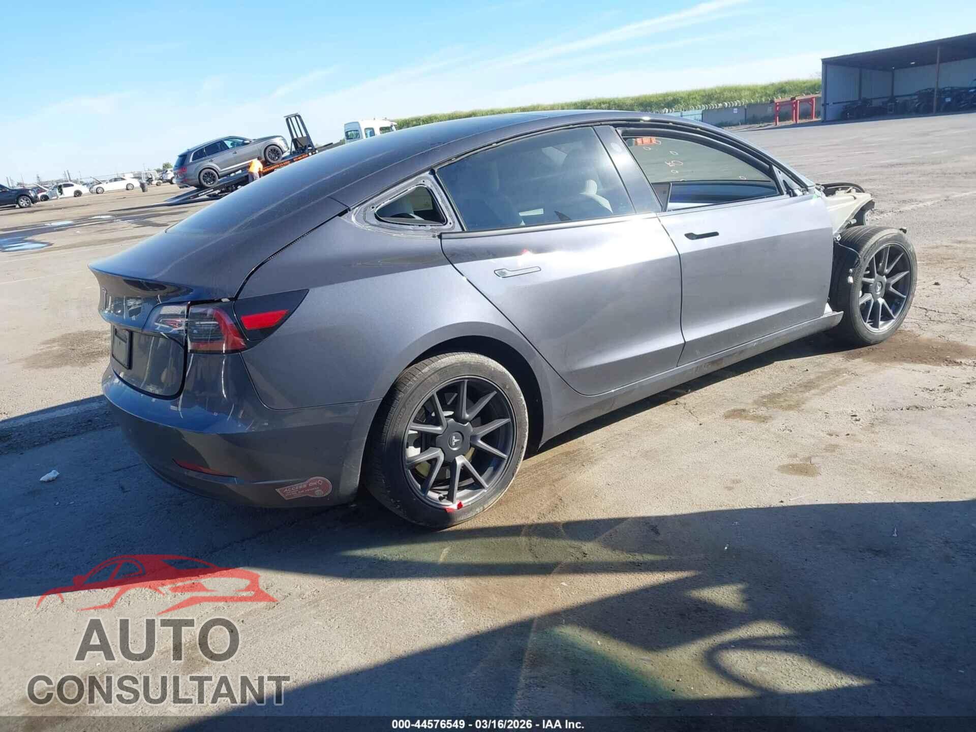 TESLA MODEL 3 2023 - 5YJ3E1EA3PF680476