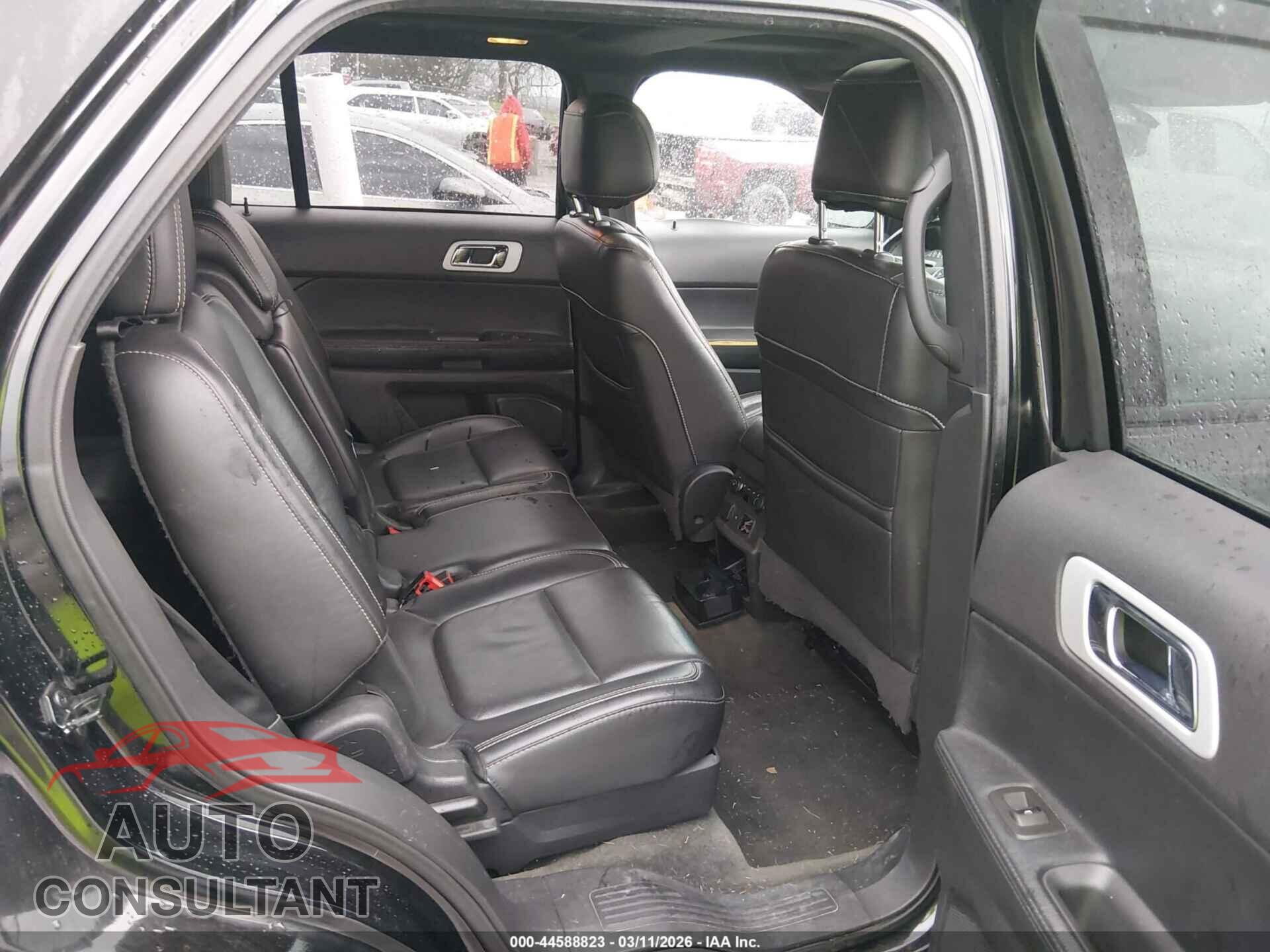 FORD EXPLORER 2015 - 1FM5K8GT2FGA06313