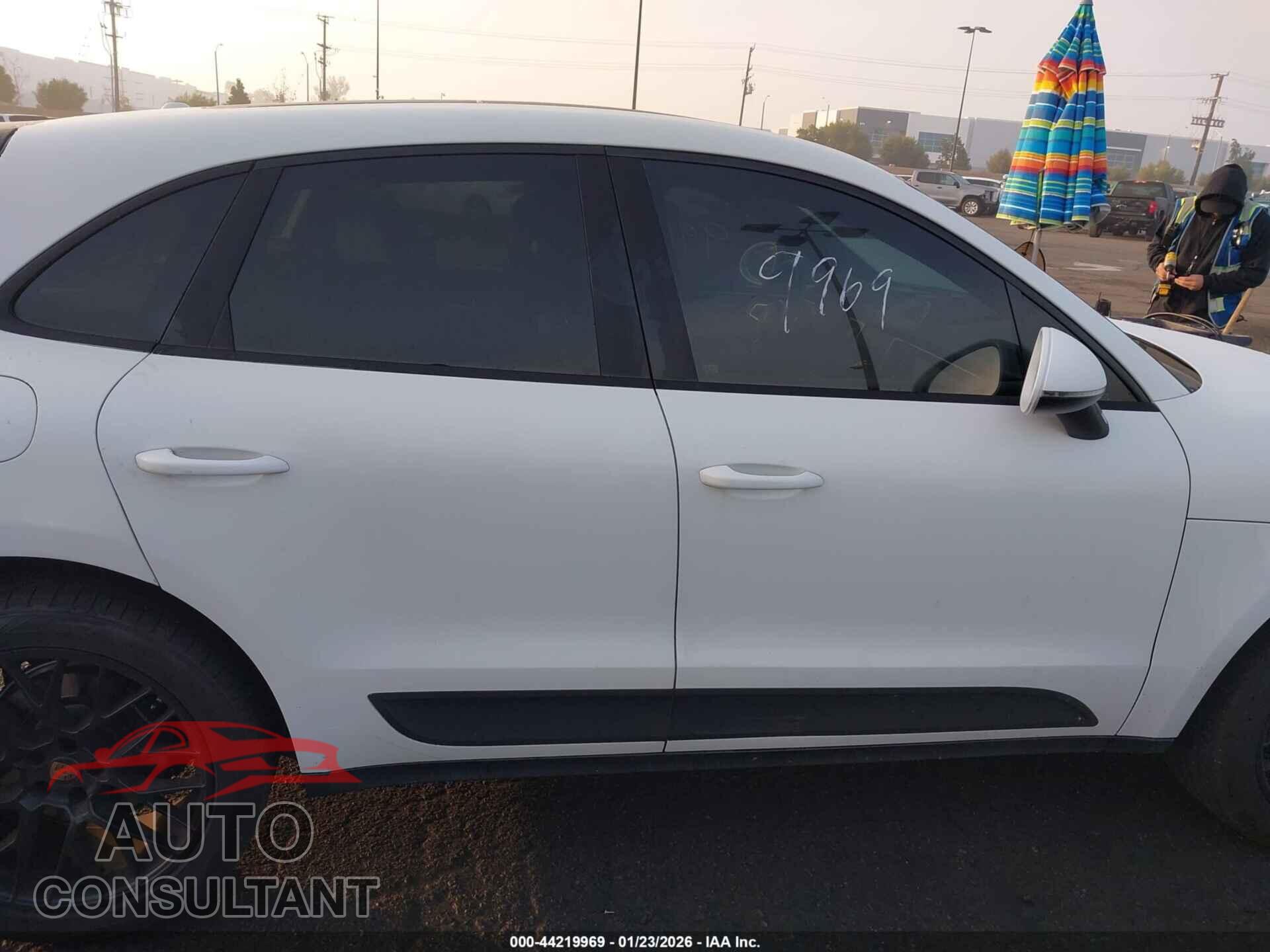 PORSCHE MACAN 2017 - WP1AA2A56HLB07442