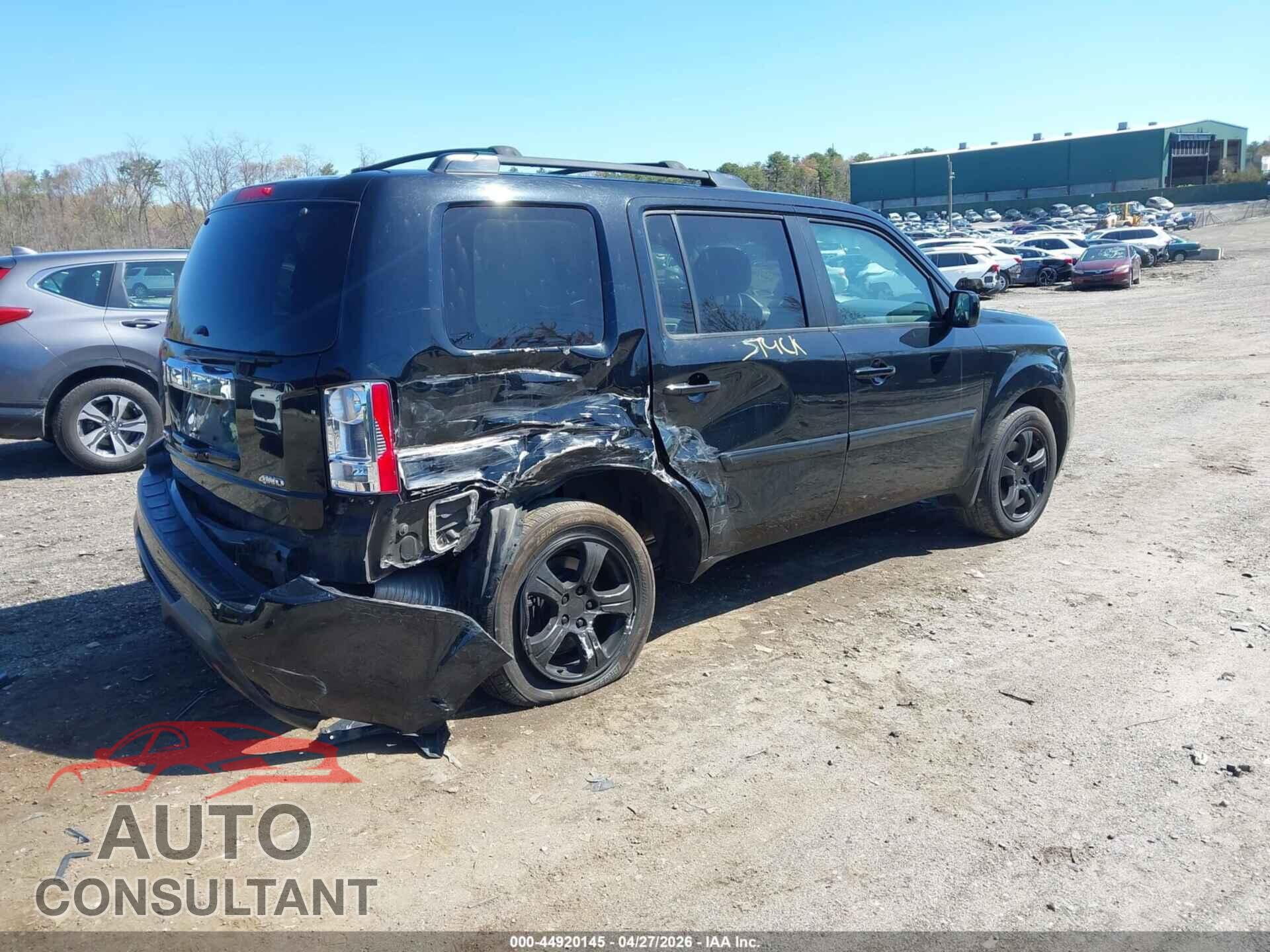 HONDA PILOT 2013 - 5FNYF4H44DB079938