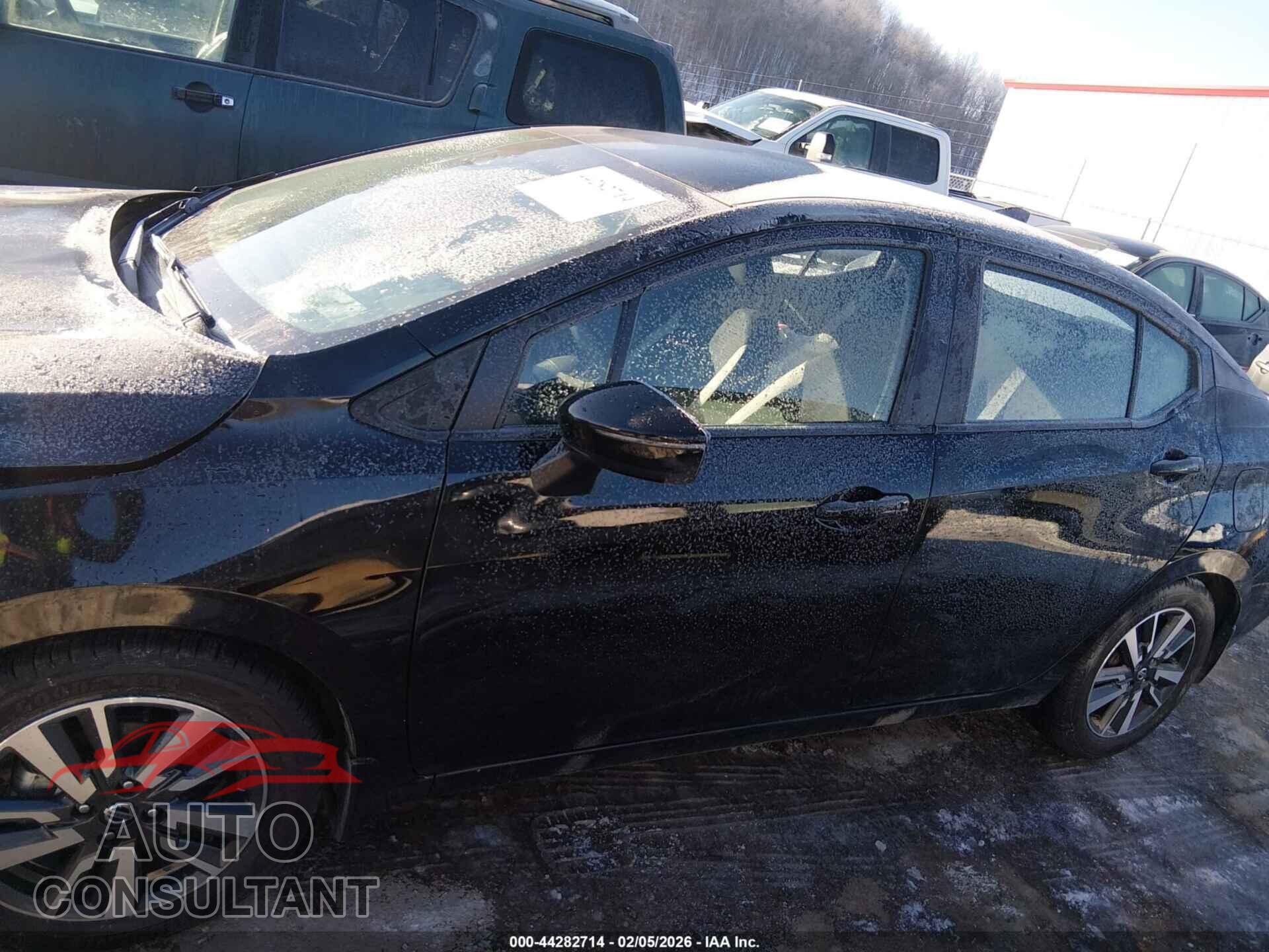 NISSAN VERSA 2021 - 3N1CN8EVXML893565