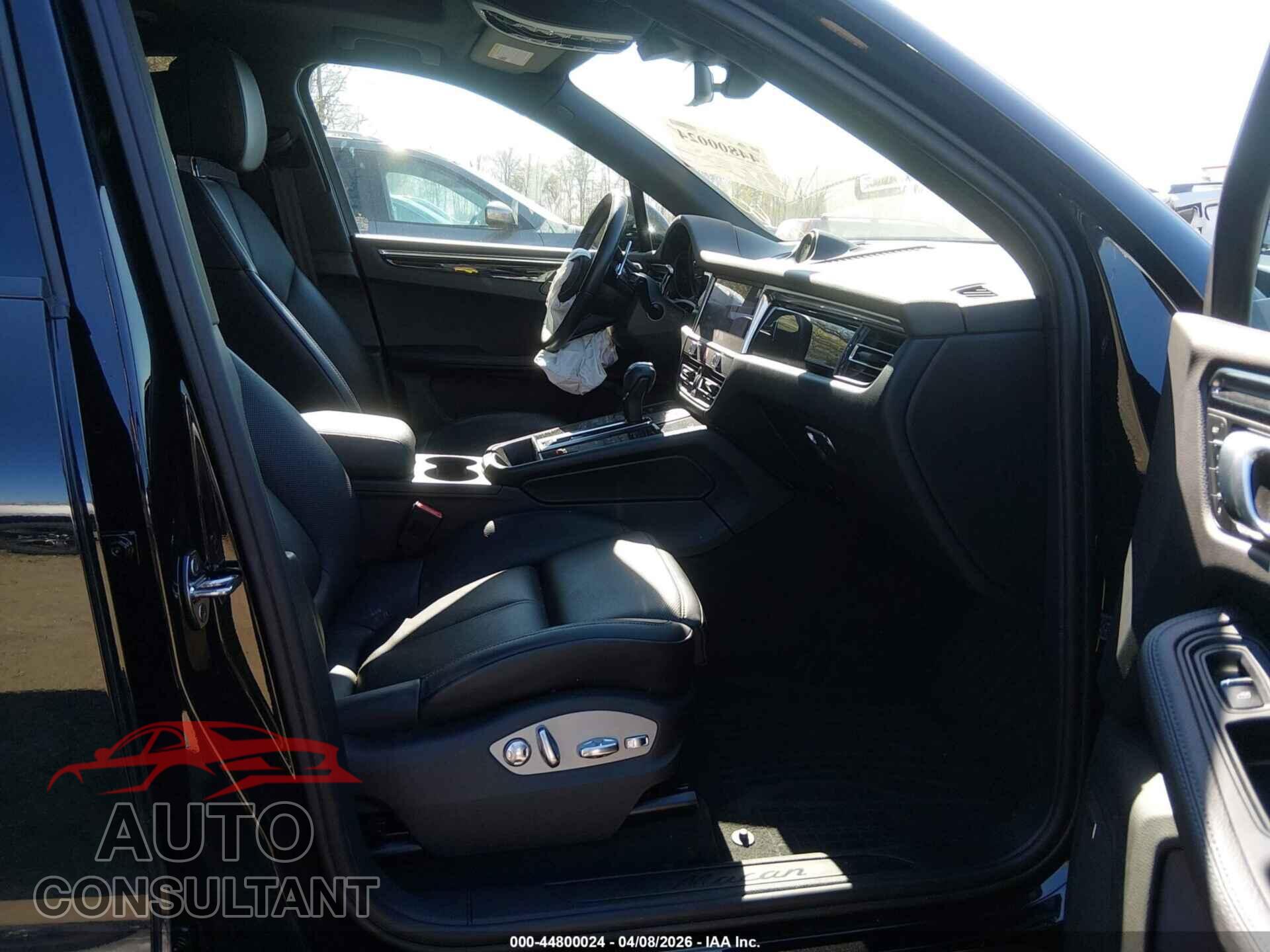 PORSCHE MACAN 2024 - WP1AA2A57RLB00971
