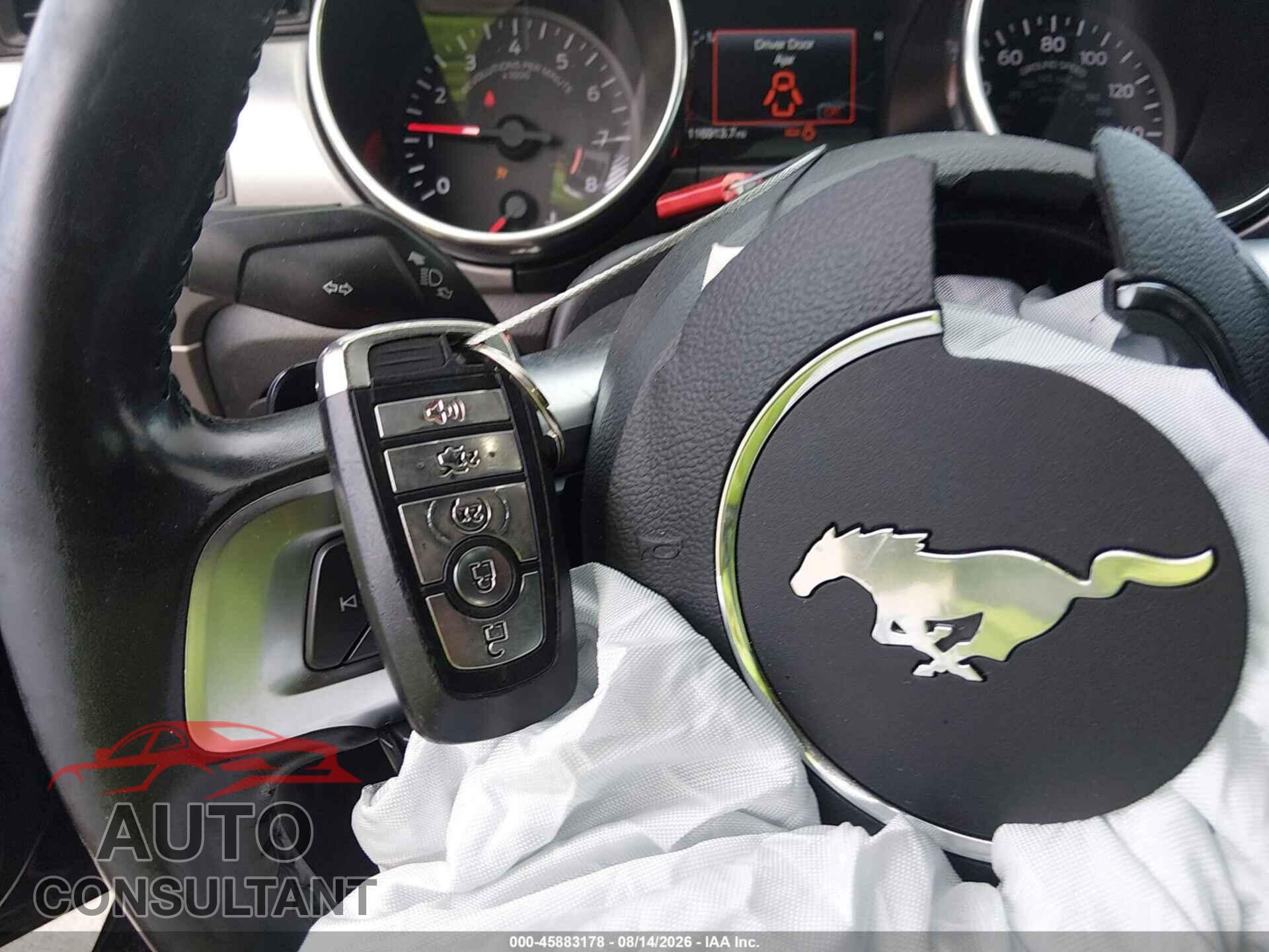 FORD MUSTANG 2018 - 1FA6P8CF0J5121237