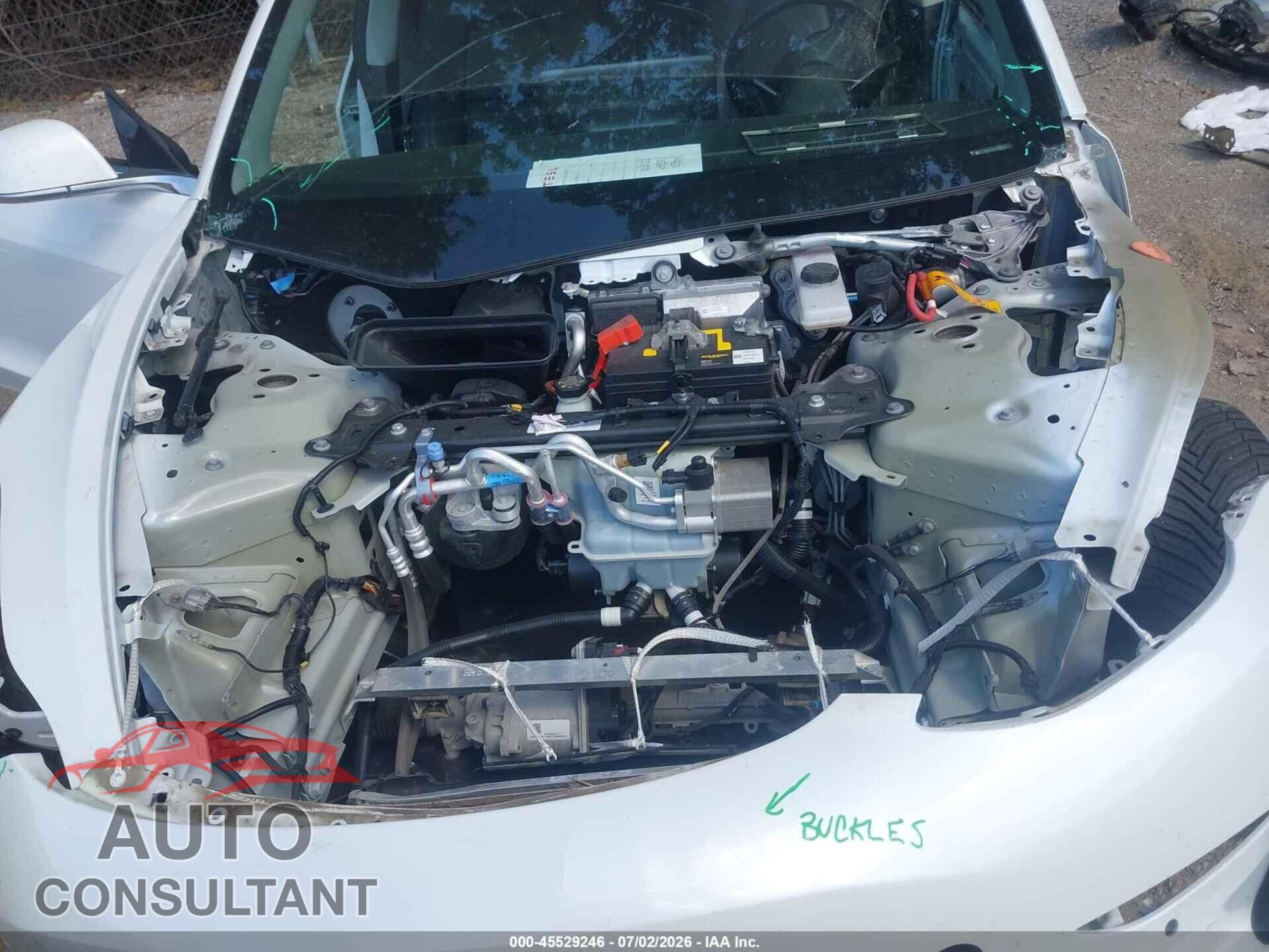 TESLA MODEL 3 2018 - 5YJ3E1EA0JF035324