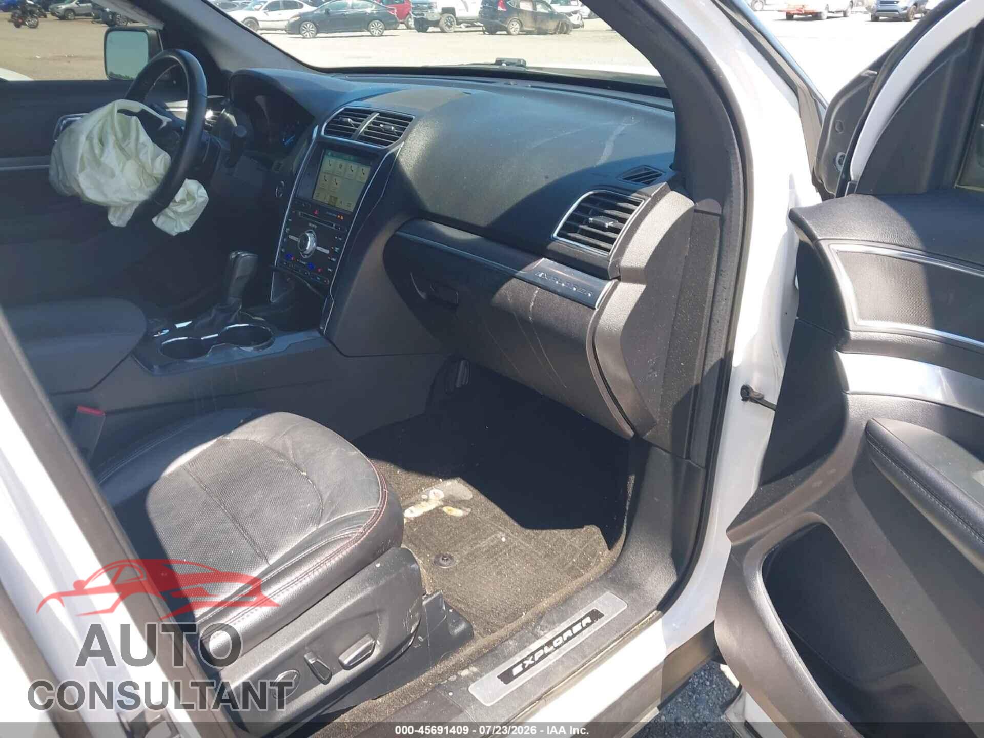 FORD EXPLORER 2018 - 1FM5K8GT9JGB38235
