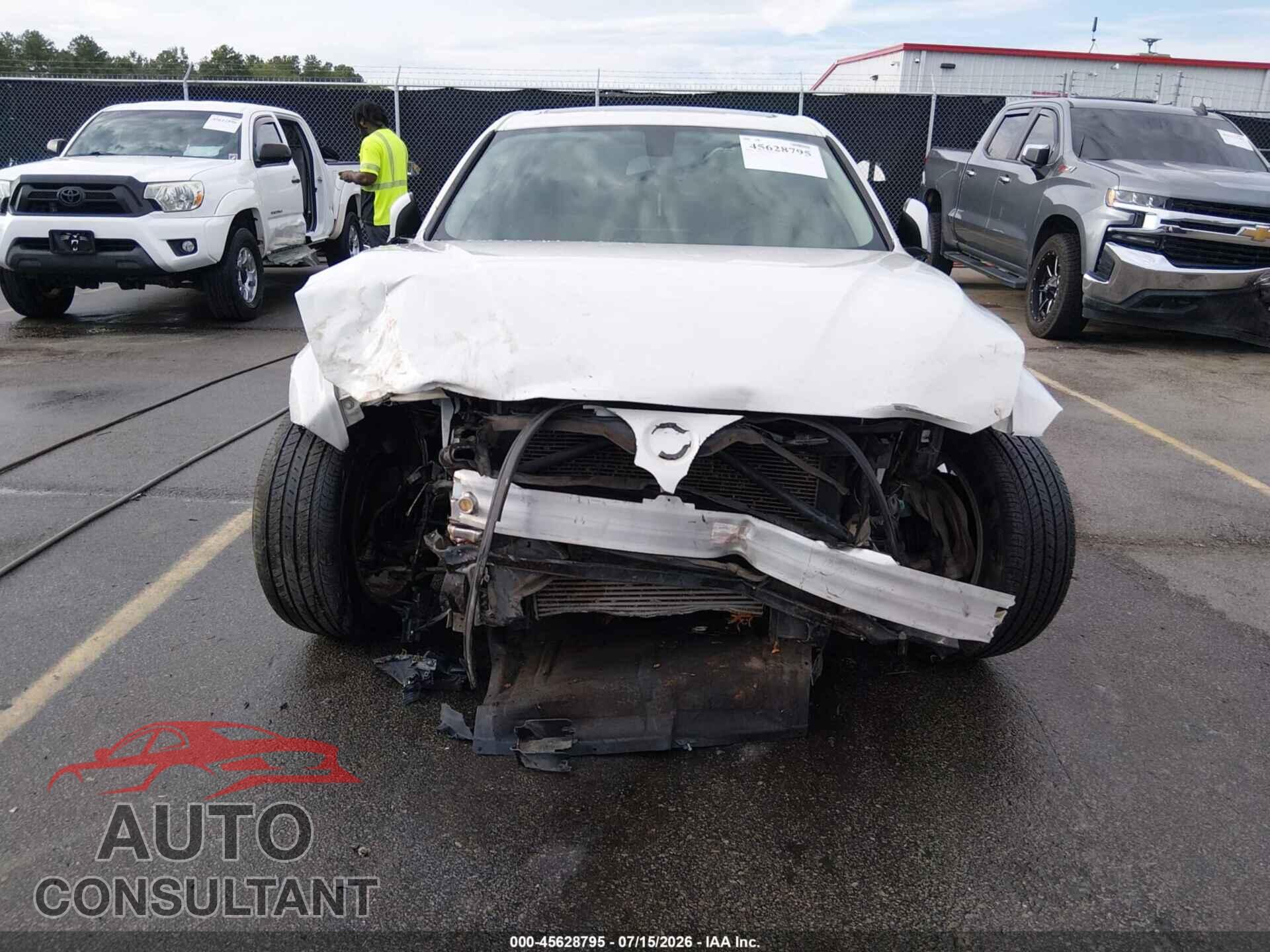 BMW 320I 2016 - WBA8A3C55GK688713
