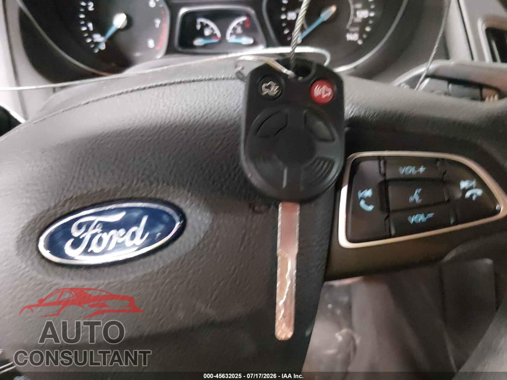 FORD FOCUS 2018 - 1FADP3FE0JL325559