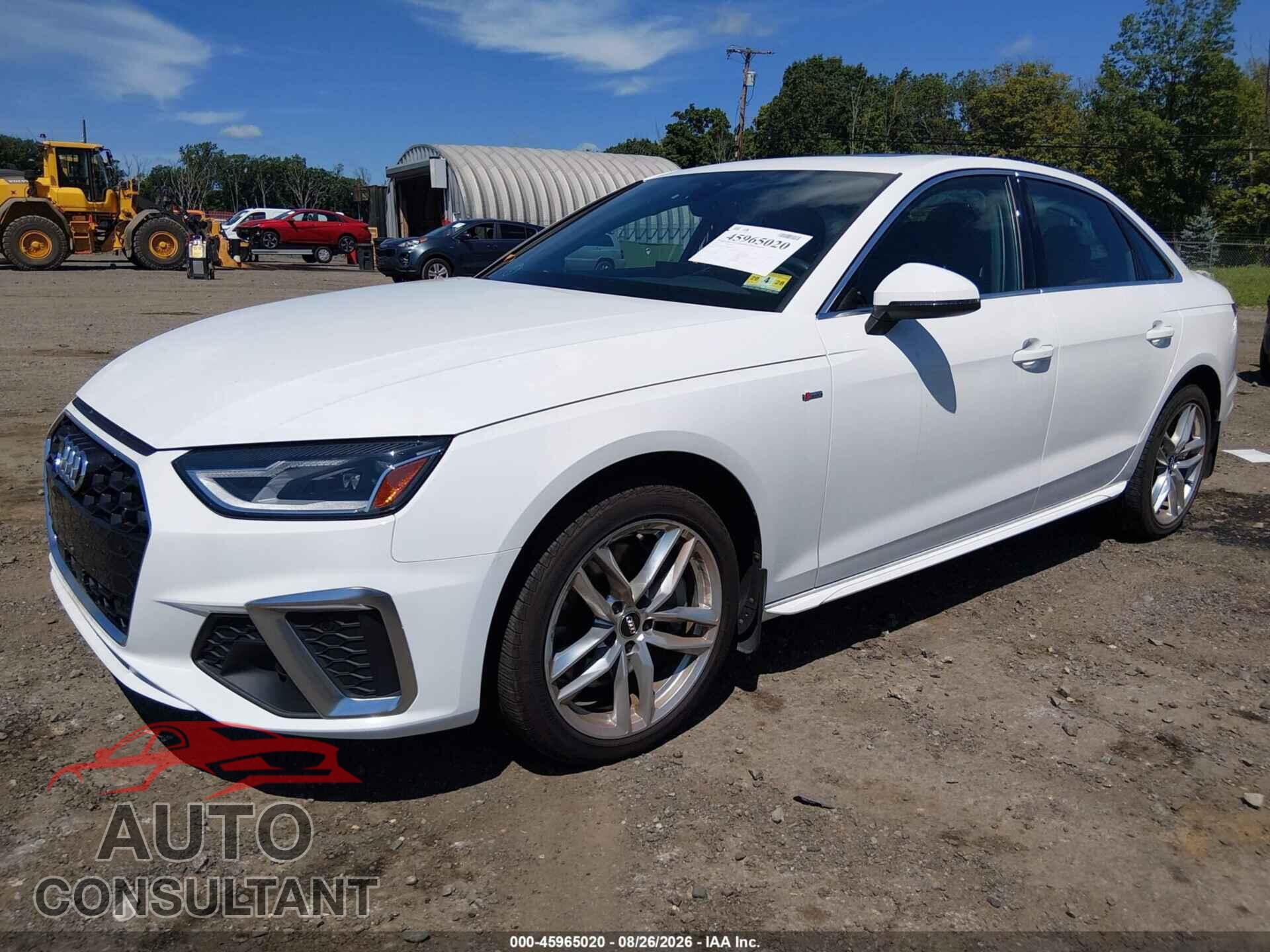 AUDI A4 2021 - WAUDAAF44MA018917