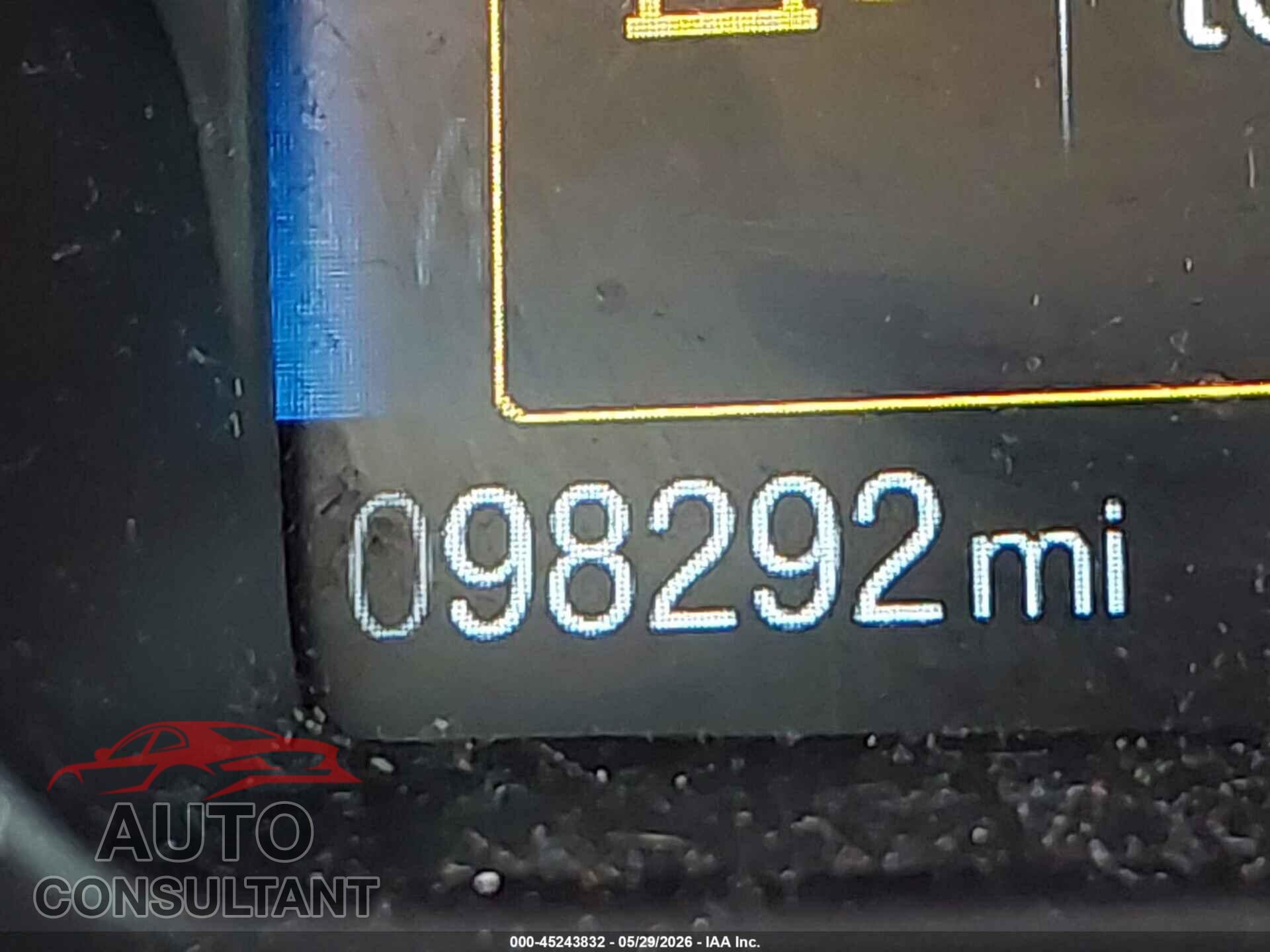 FORD FOCUS 2018 - 1FADP3H24JL242560
