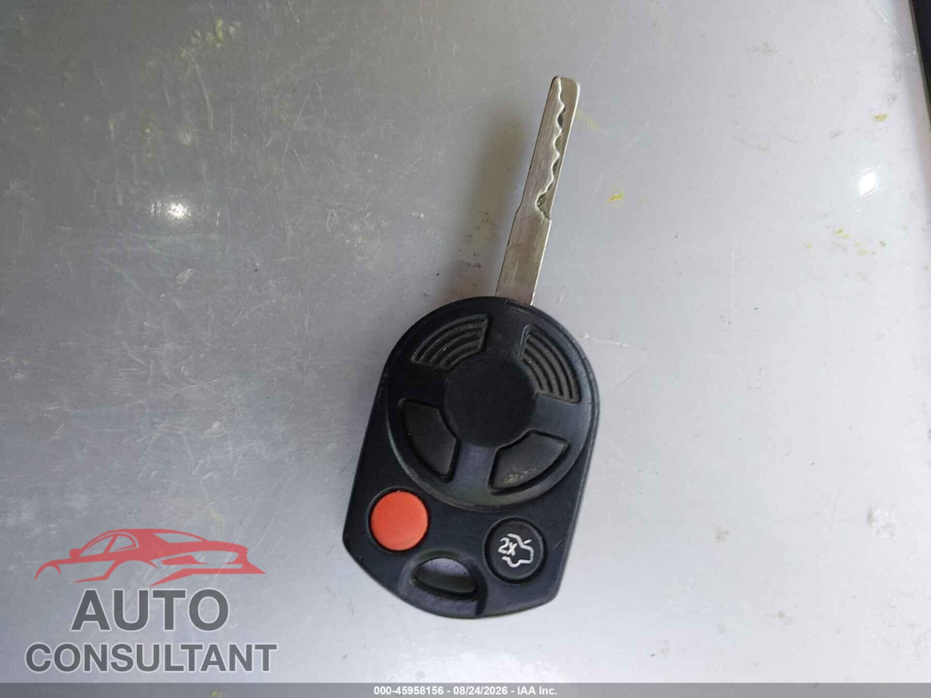 FORD FOCUS 2014 - 1FADP3F23EL107367