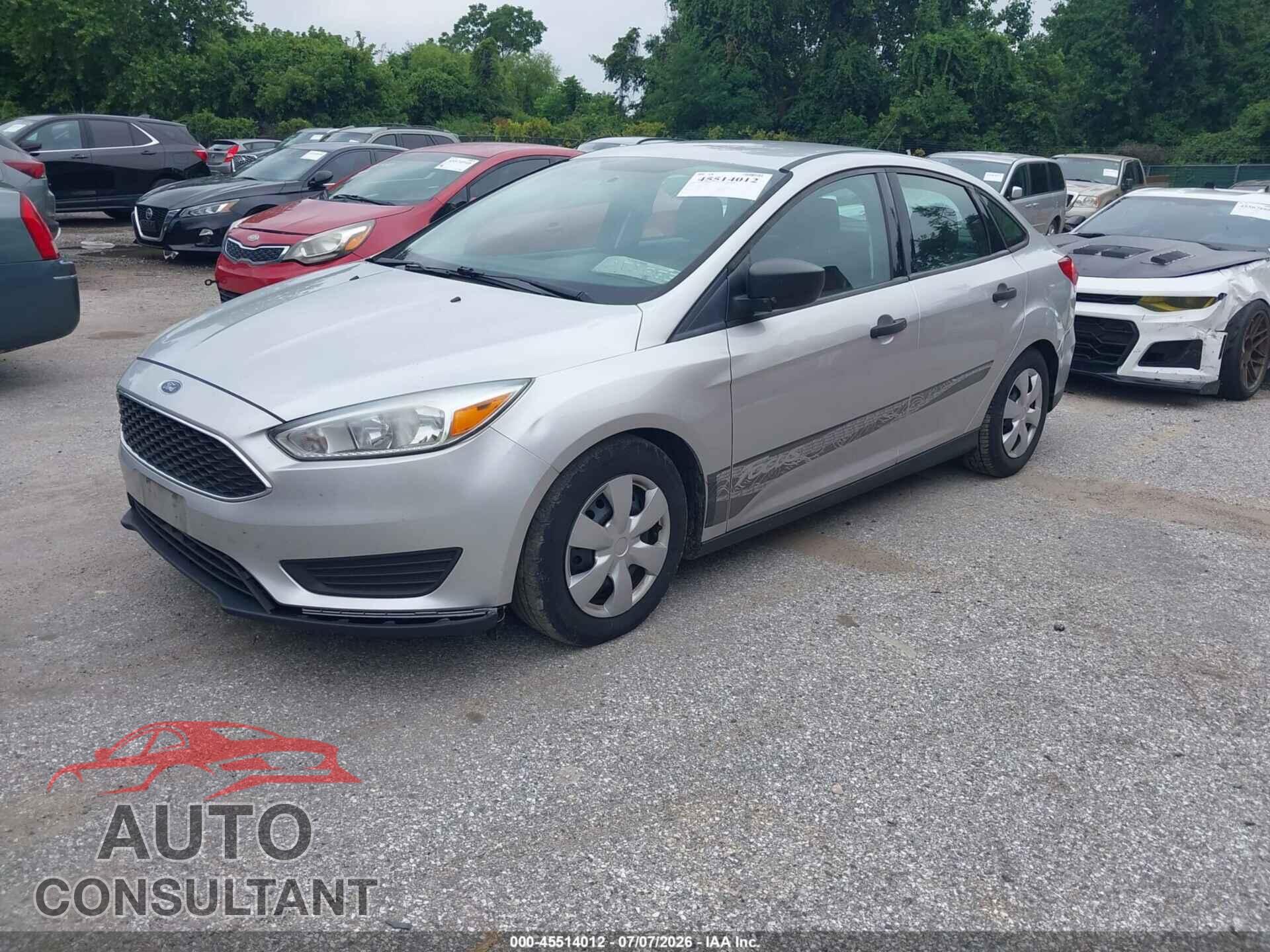 FORD FOCUS 2015 - 1FADP3E23FL354715