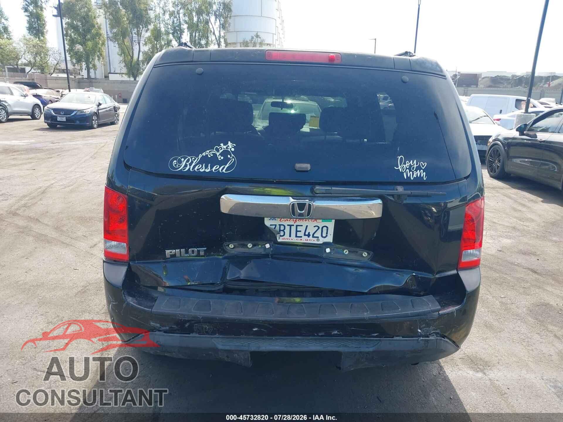HONDA PILOT 2013 - 5FNYF3H28DB036809