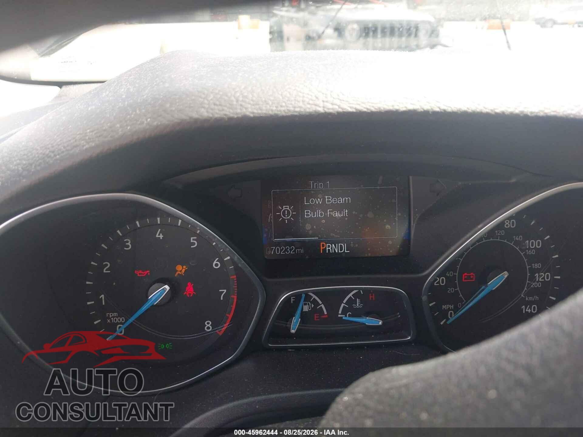 FORD FOCUS 2017 - 1FADP3E29HL257246