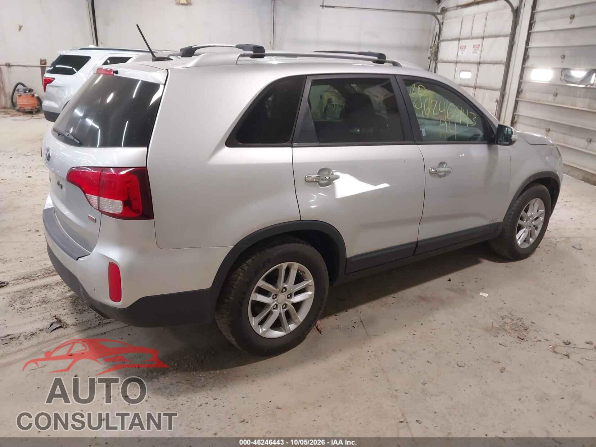 KIA SORENTO 2014 - 5XYKTCA65EG538084