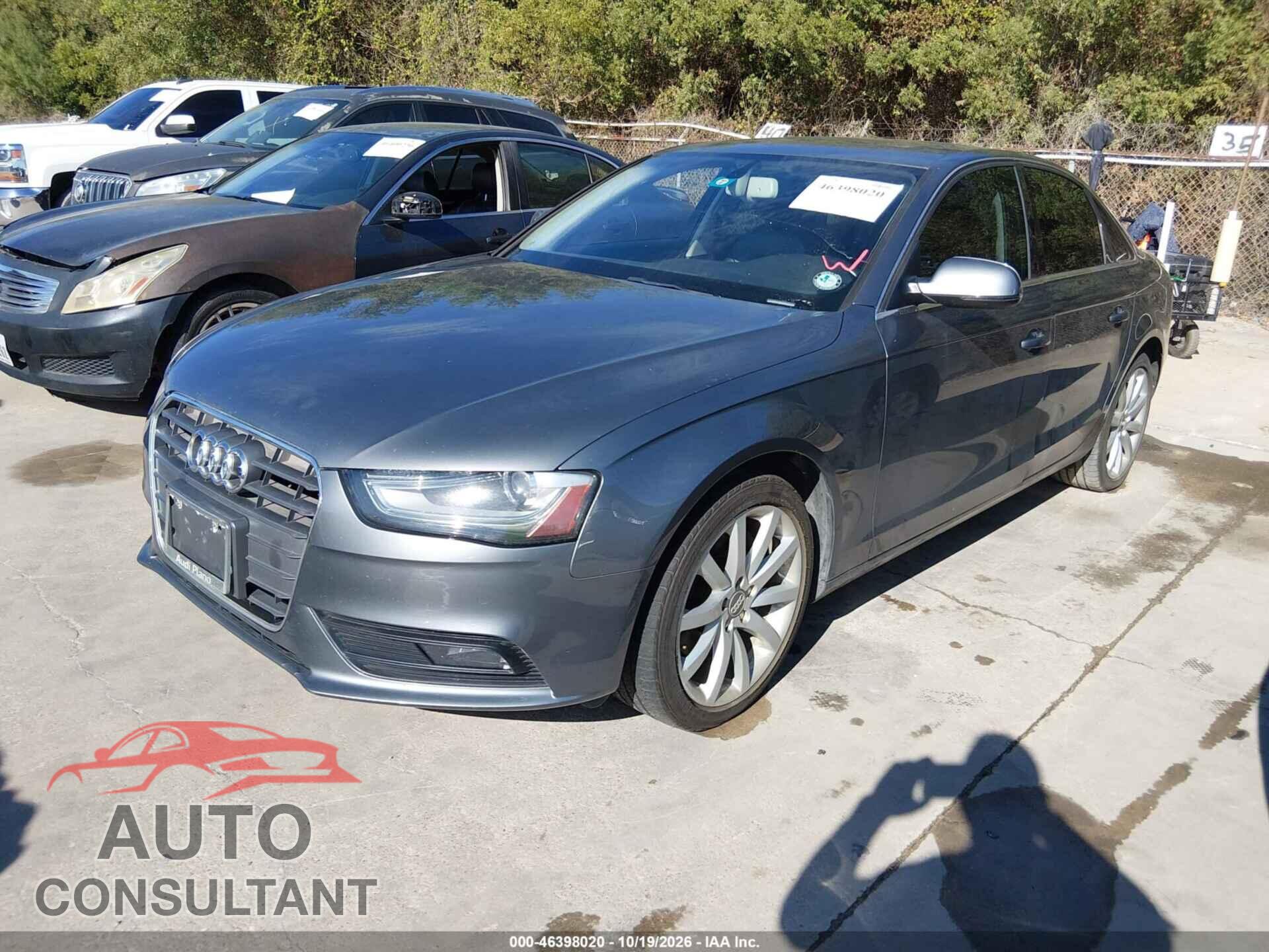 AUDI A4 2013 - WAUEFAFL0DN022324
