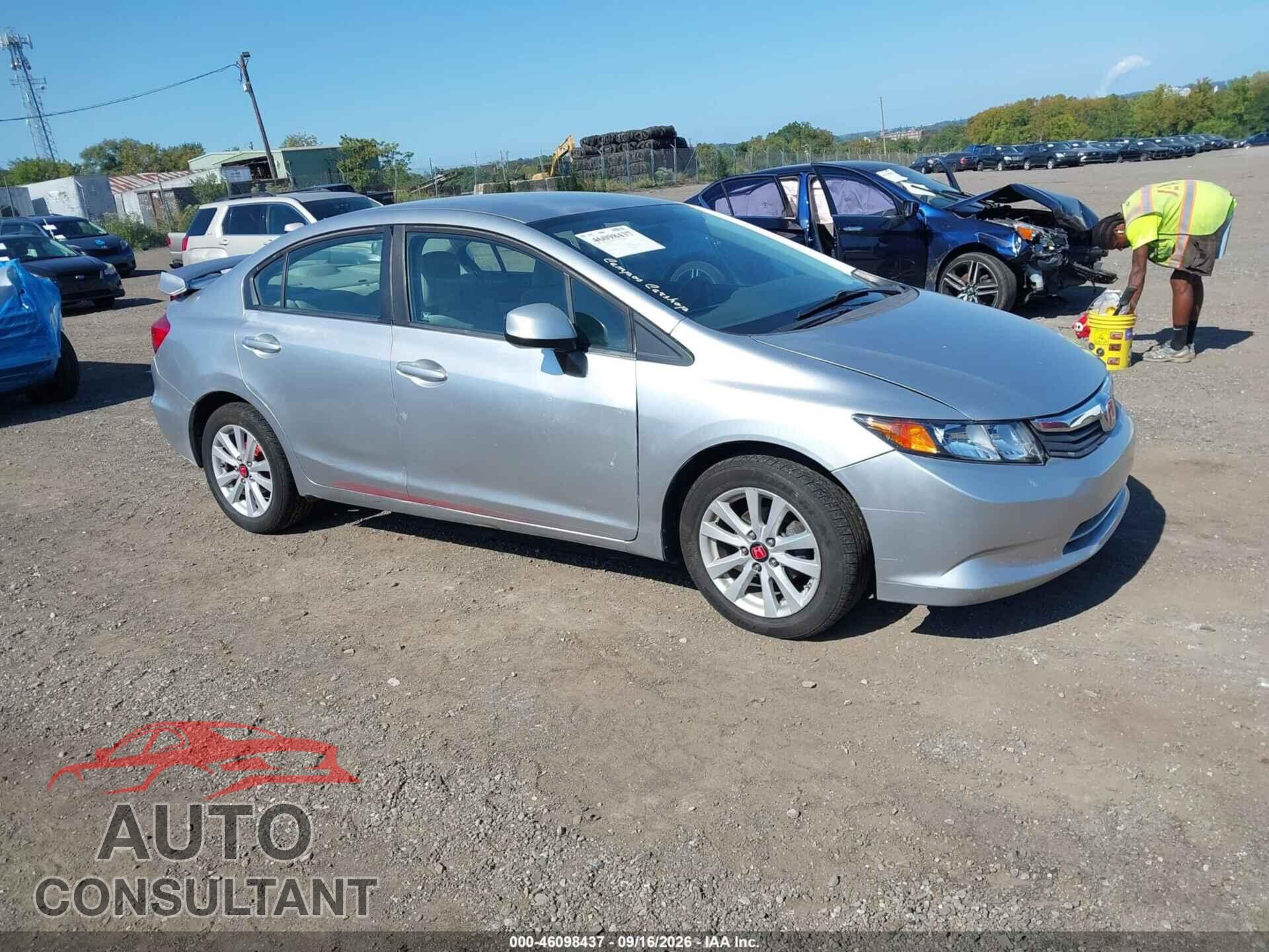 HONDA CIVIC 2012 - 2HGFB2F52CH314933