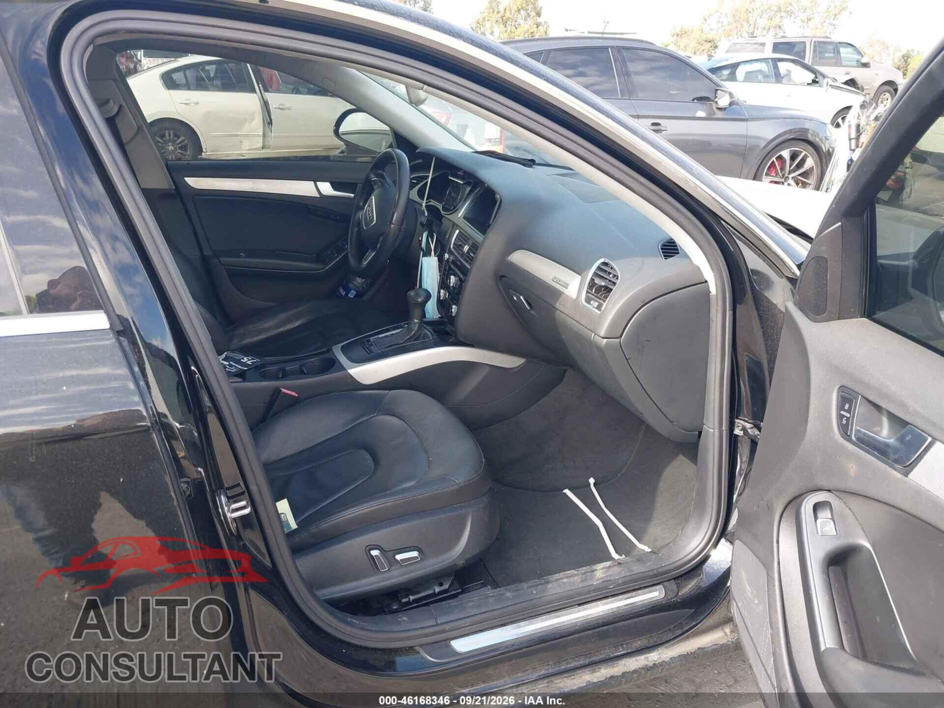 AUDI A4 2013 - WAUFFAFL1DN003575