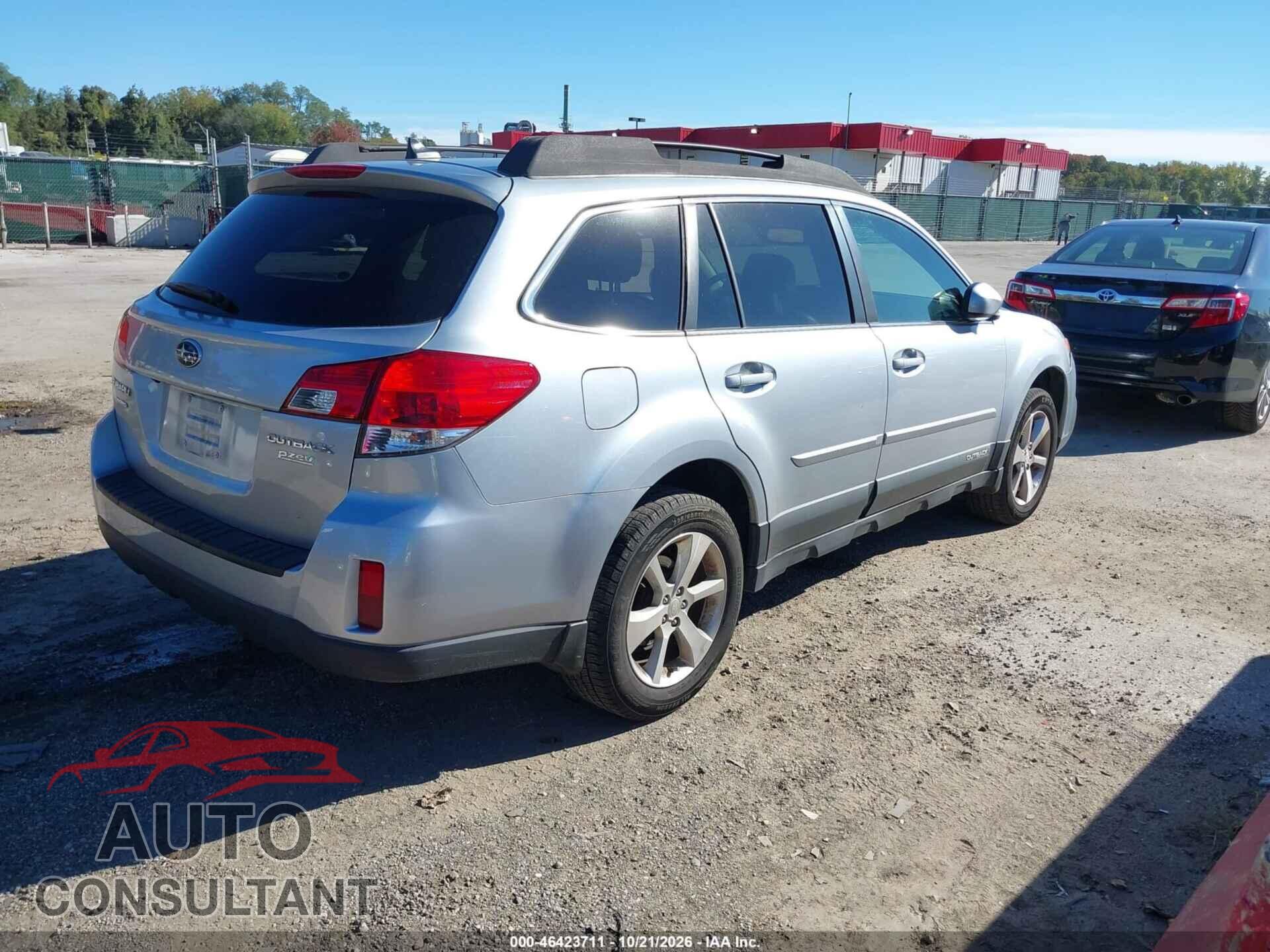 SUBARU OUTBACK 2014 - 4S4BRBLC2E3328585