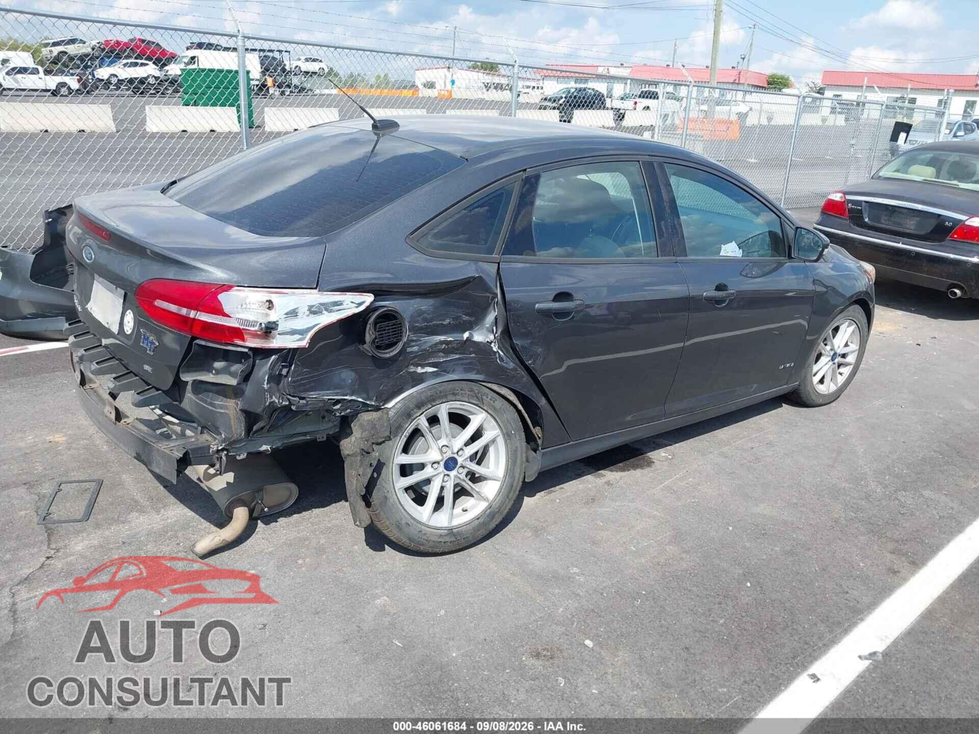 FORD FOCUS 2017 - 1FADP3F27HL281513