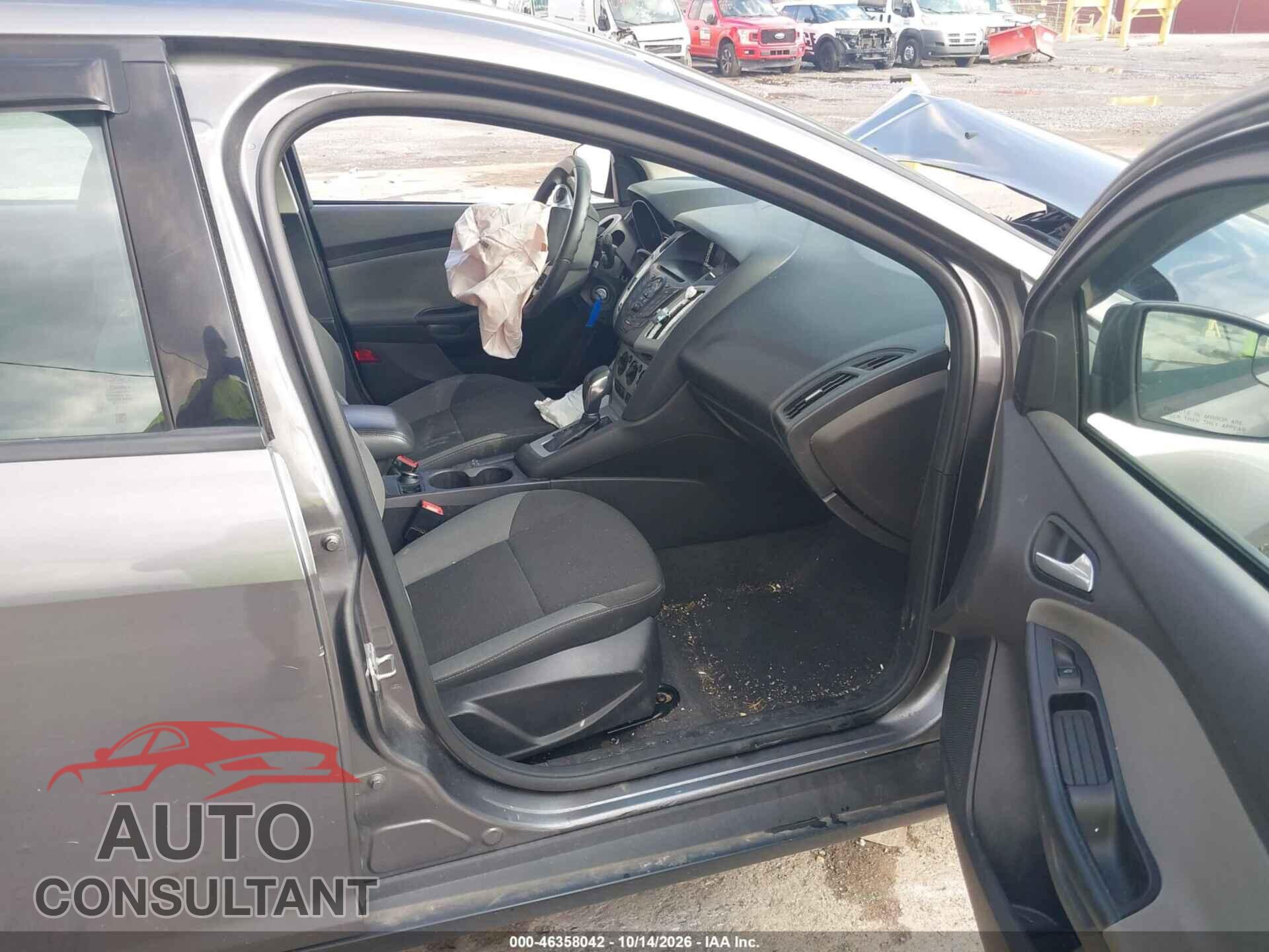 FORD FOCUS 2014 - 1FADP3F29EL295697