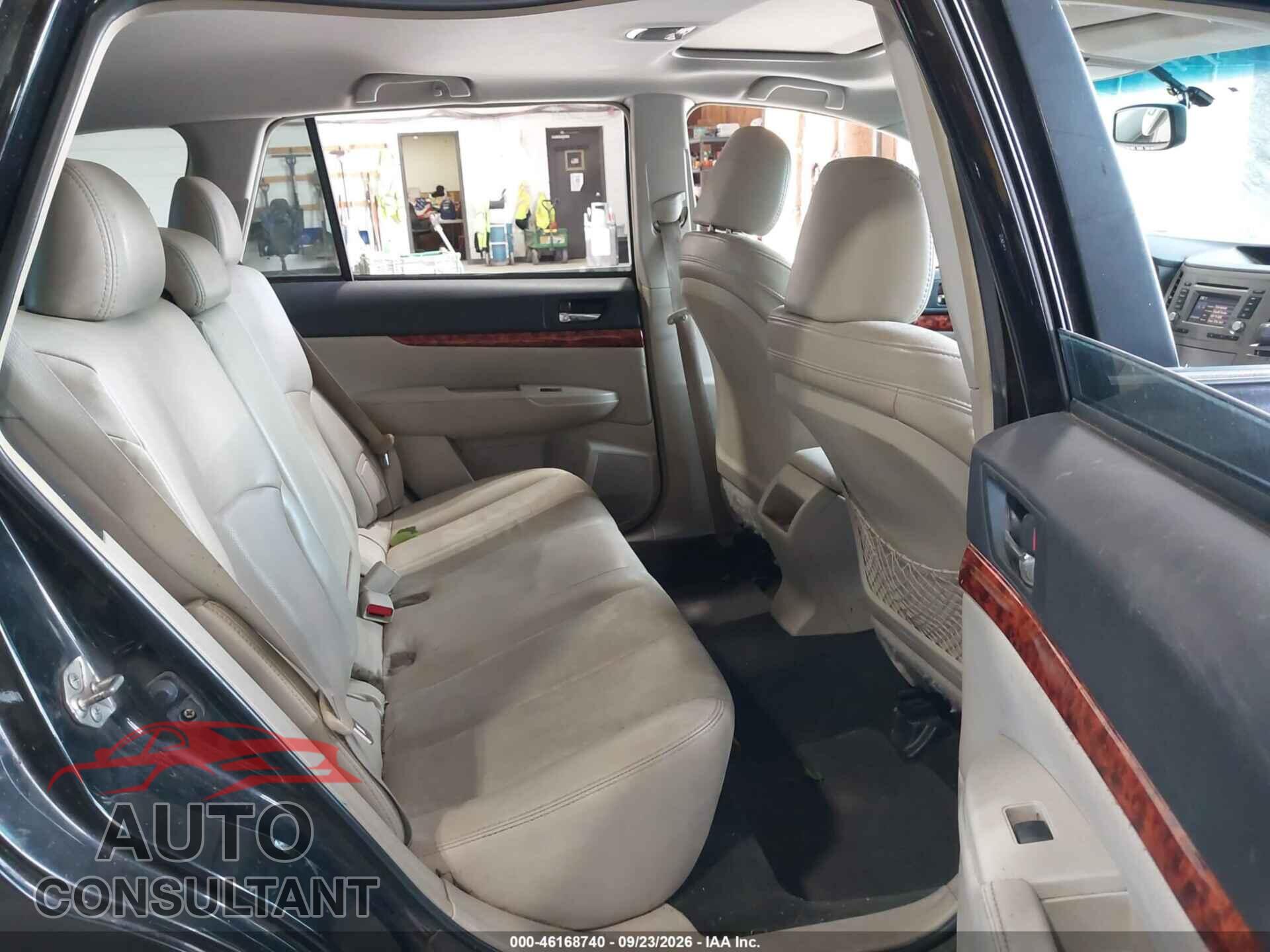 SUBARU OUTBACK 2012 - 4S4BRBKC8C3227145