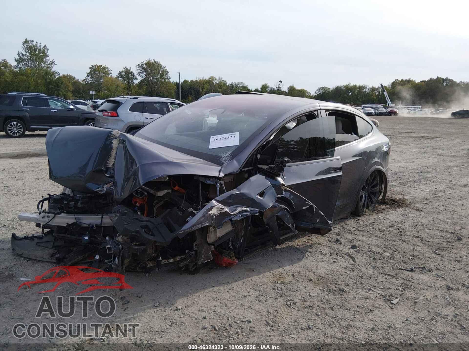 TESLA MODEL X 2023 - 7SAXCBE6XPF408700