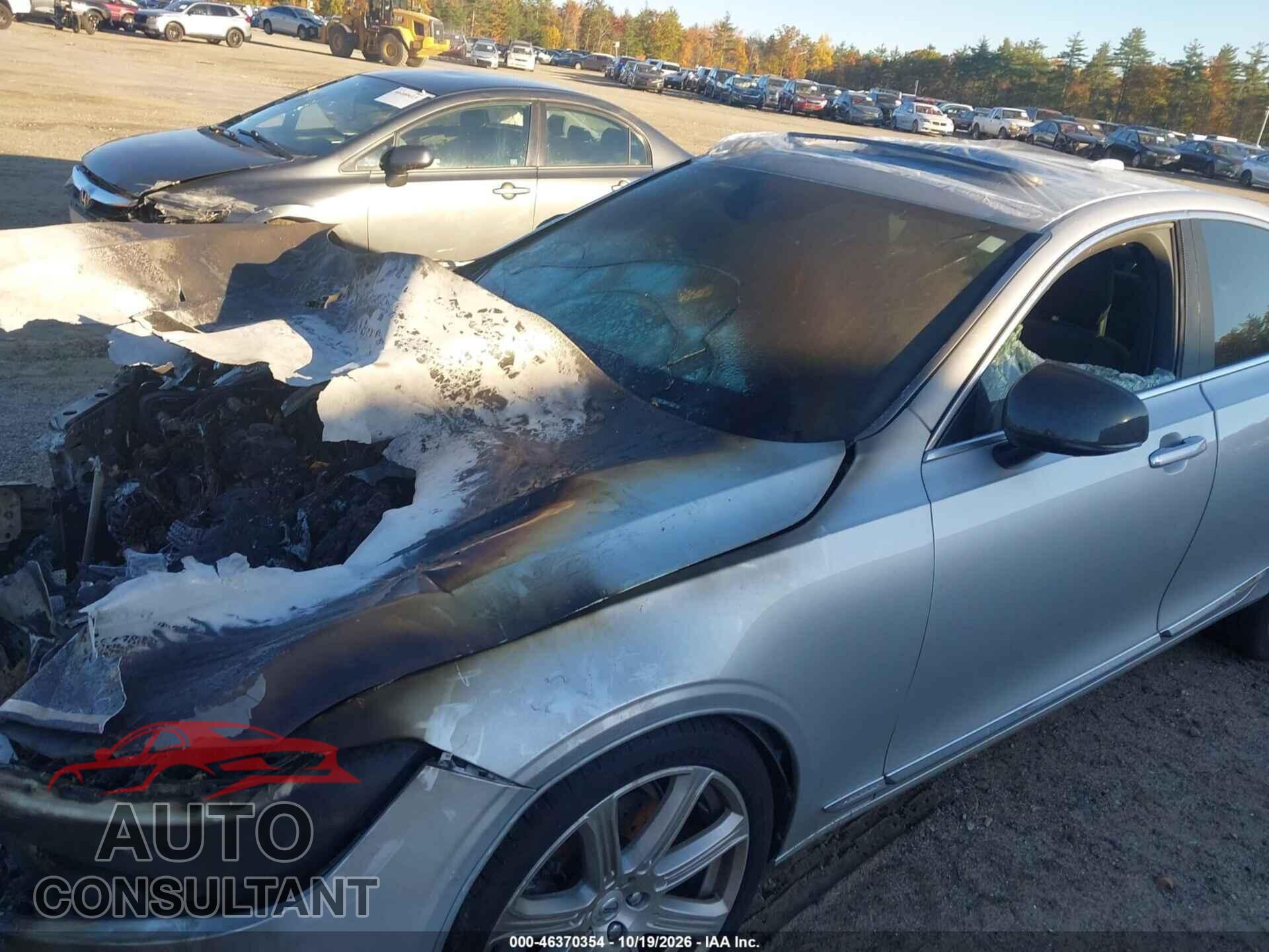 VOLVO S90 2017 - YV1A22ML4H1000470