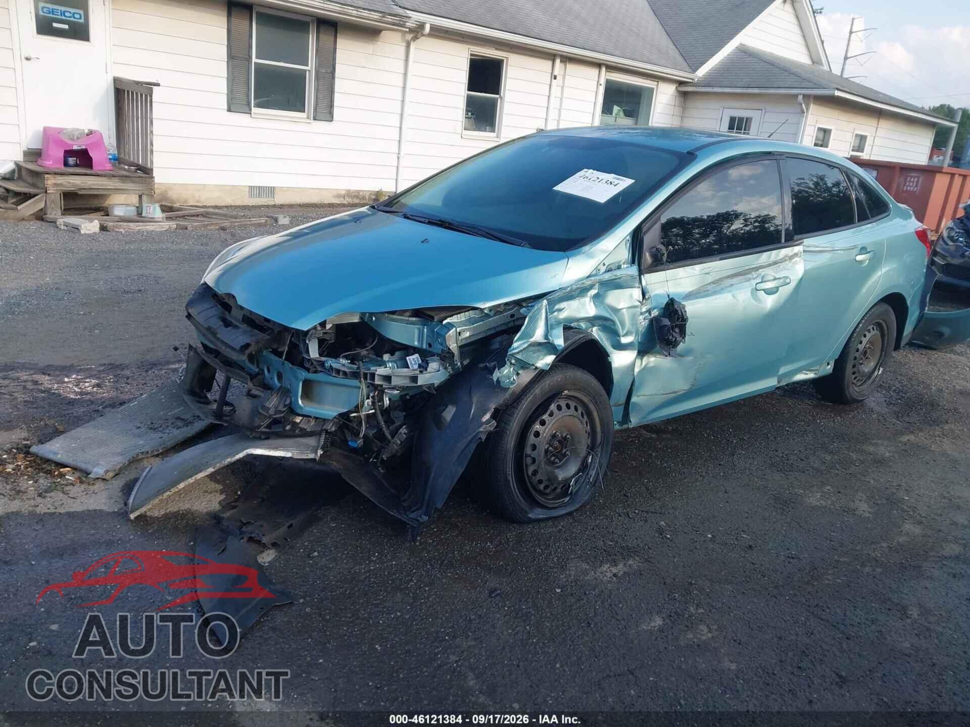 FORD FOCUS 2012 - 1FAHP3F27CL283465