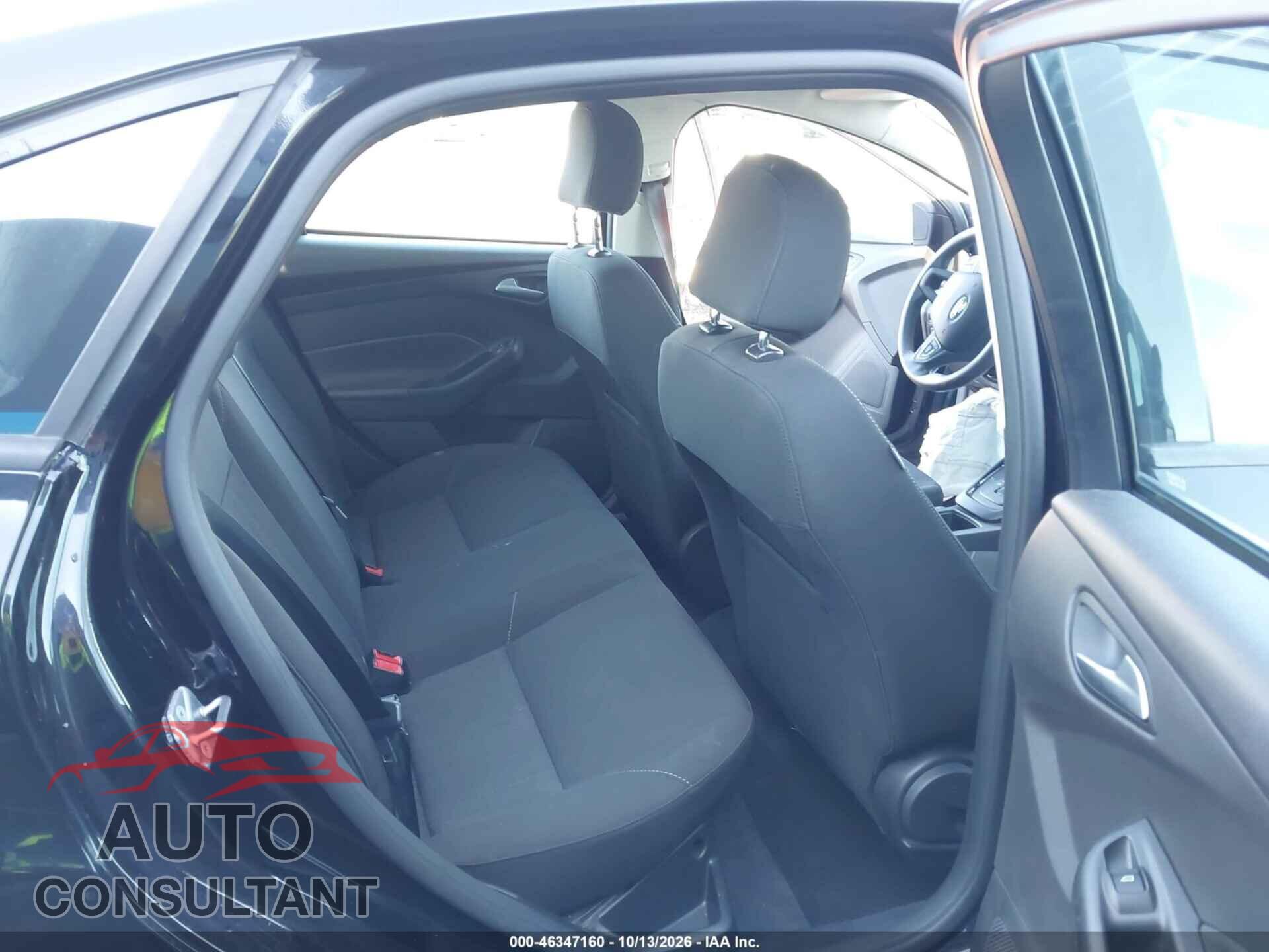 FORD FOCUS 2017 - 1FADP3FE5HL339855