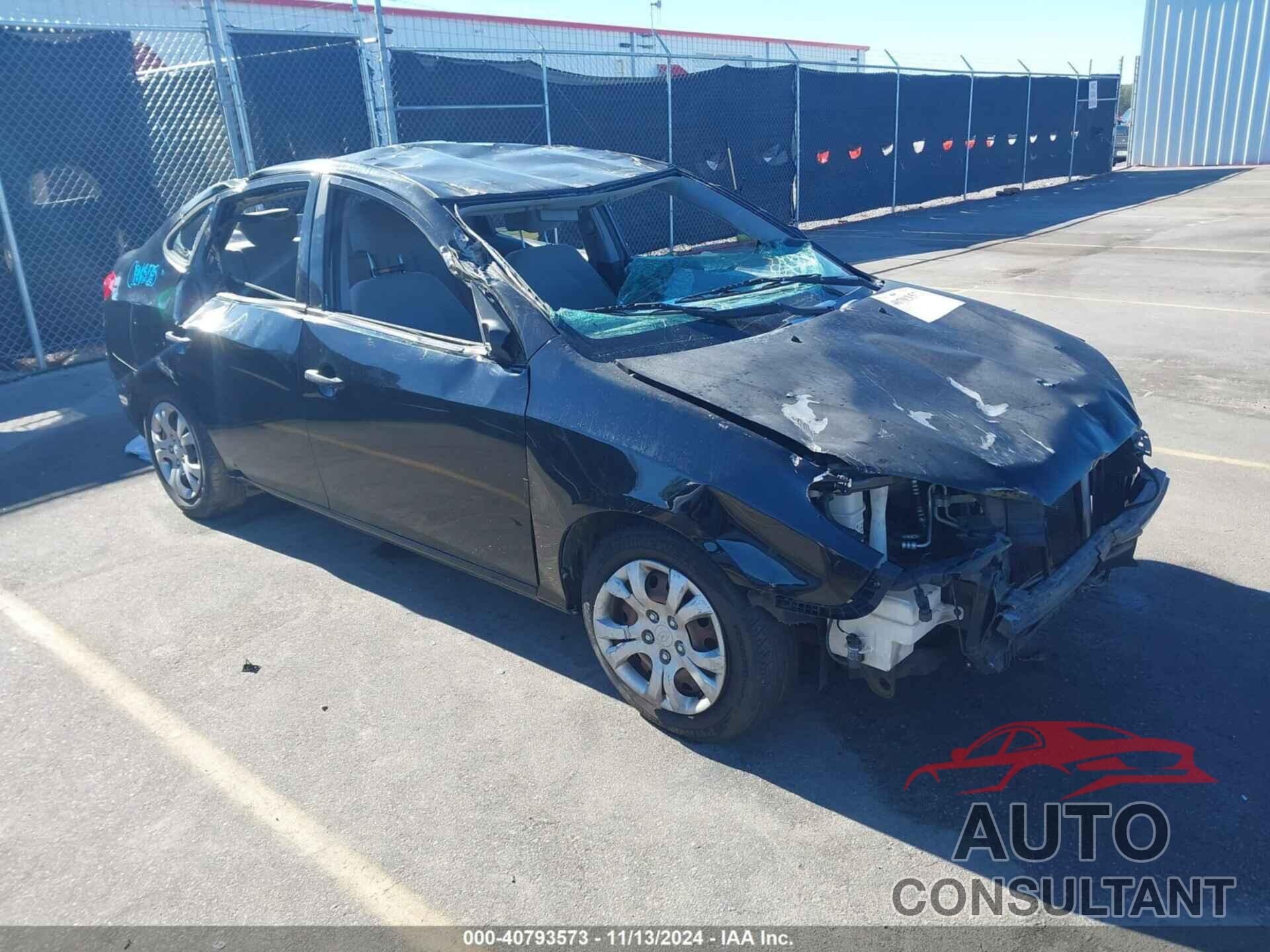 HYUNDAI ELANTRA 2010 - KMHDU4AD1AU990886