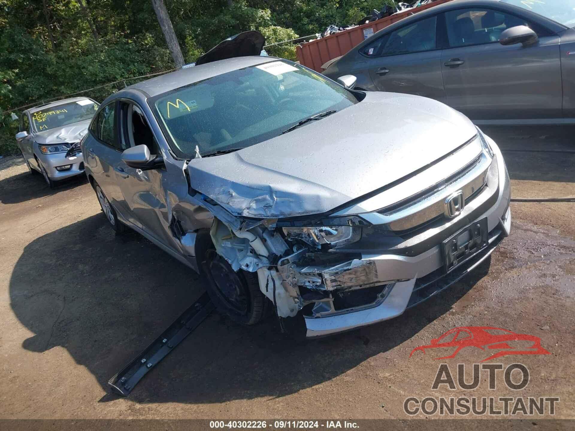 HONDA CIVIC 2018 - 2HGFC2F55JH517471