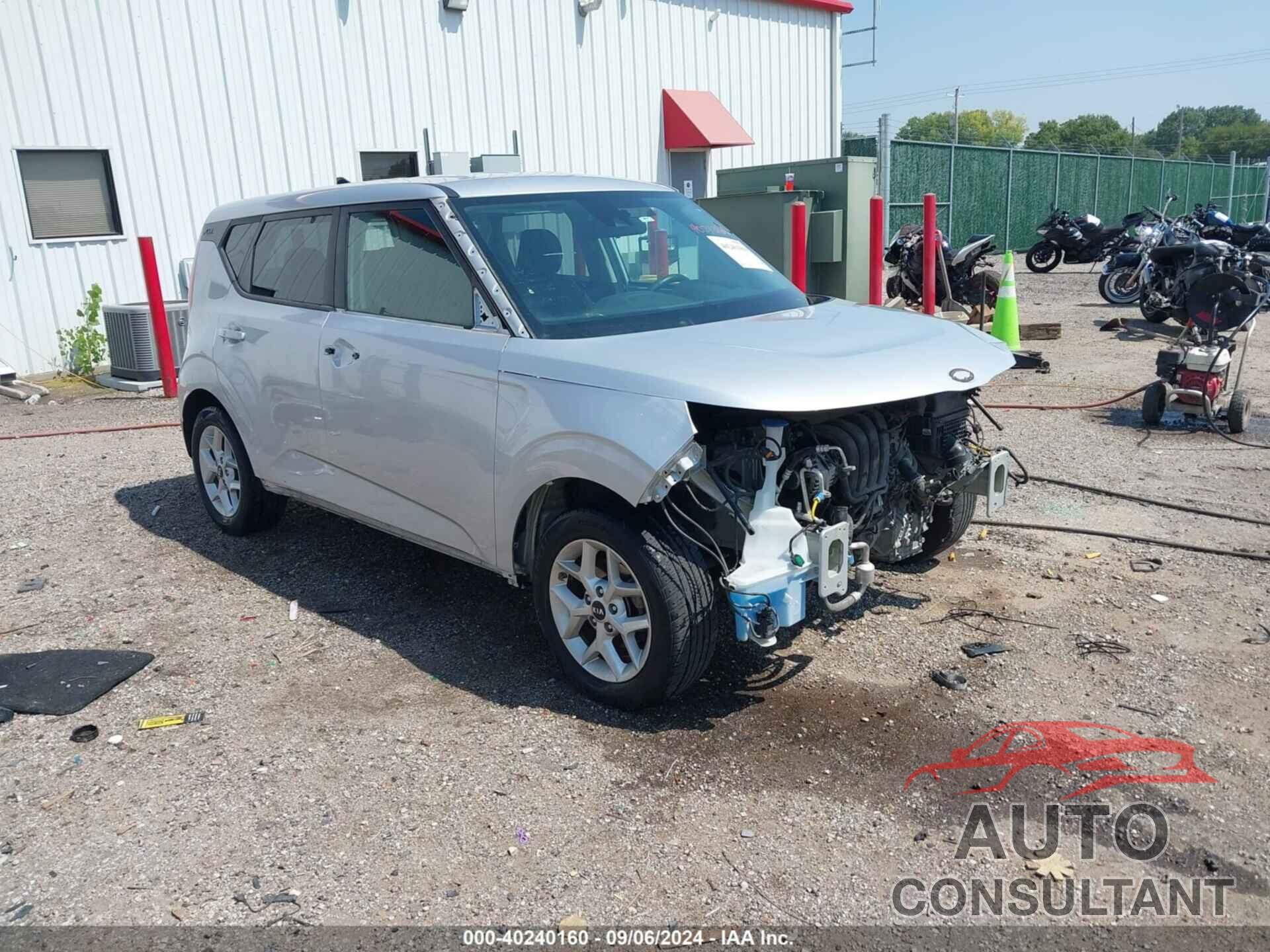 KIA SOUL 2020 - KNDJ23AU4L7011340