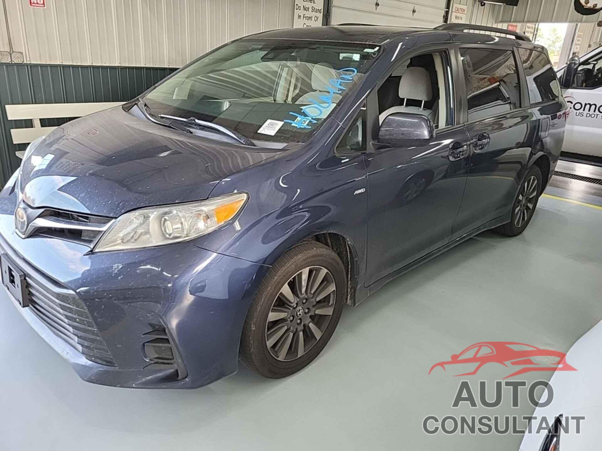 TOYOTA SIENNA 2020 - 5TDJZ3DC3LS250995