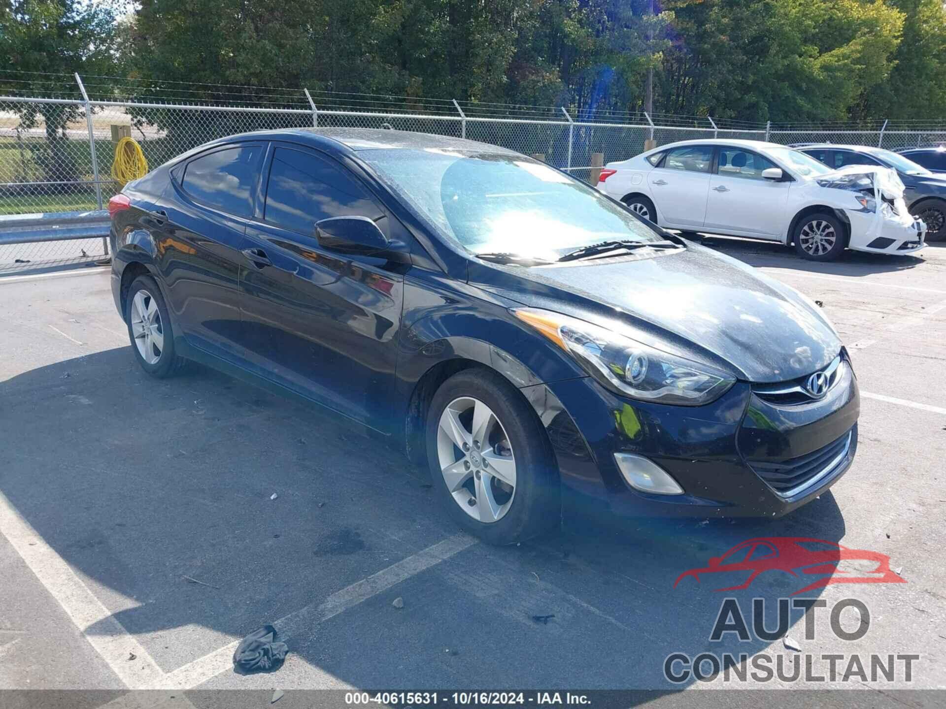 HYUNDAI ELANTRA 2013 - 5NPDH4AE5DH231030