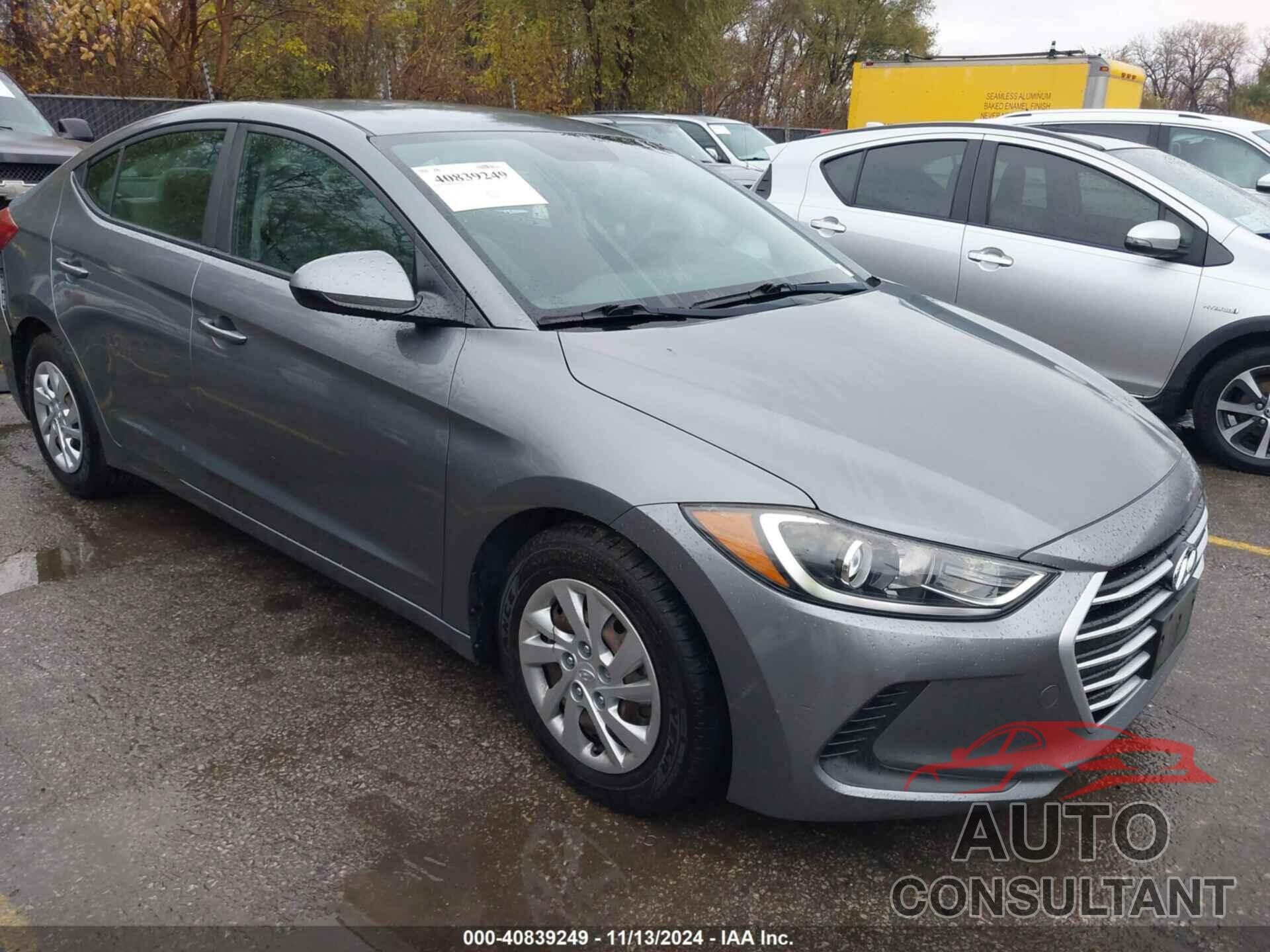 HYUNDAI ELANTRA 2017 - KMHD74LFXHU115547